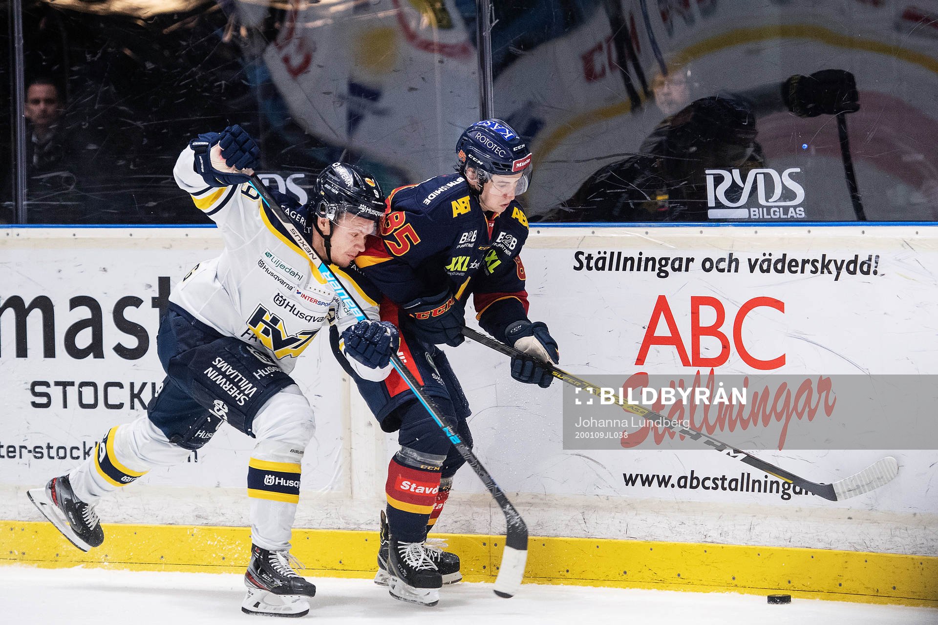 s Didrik Strömberg och Djurgårdens Michael Haga