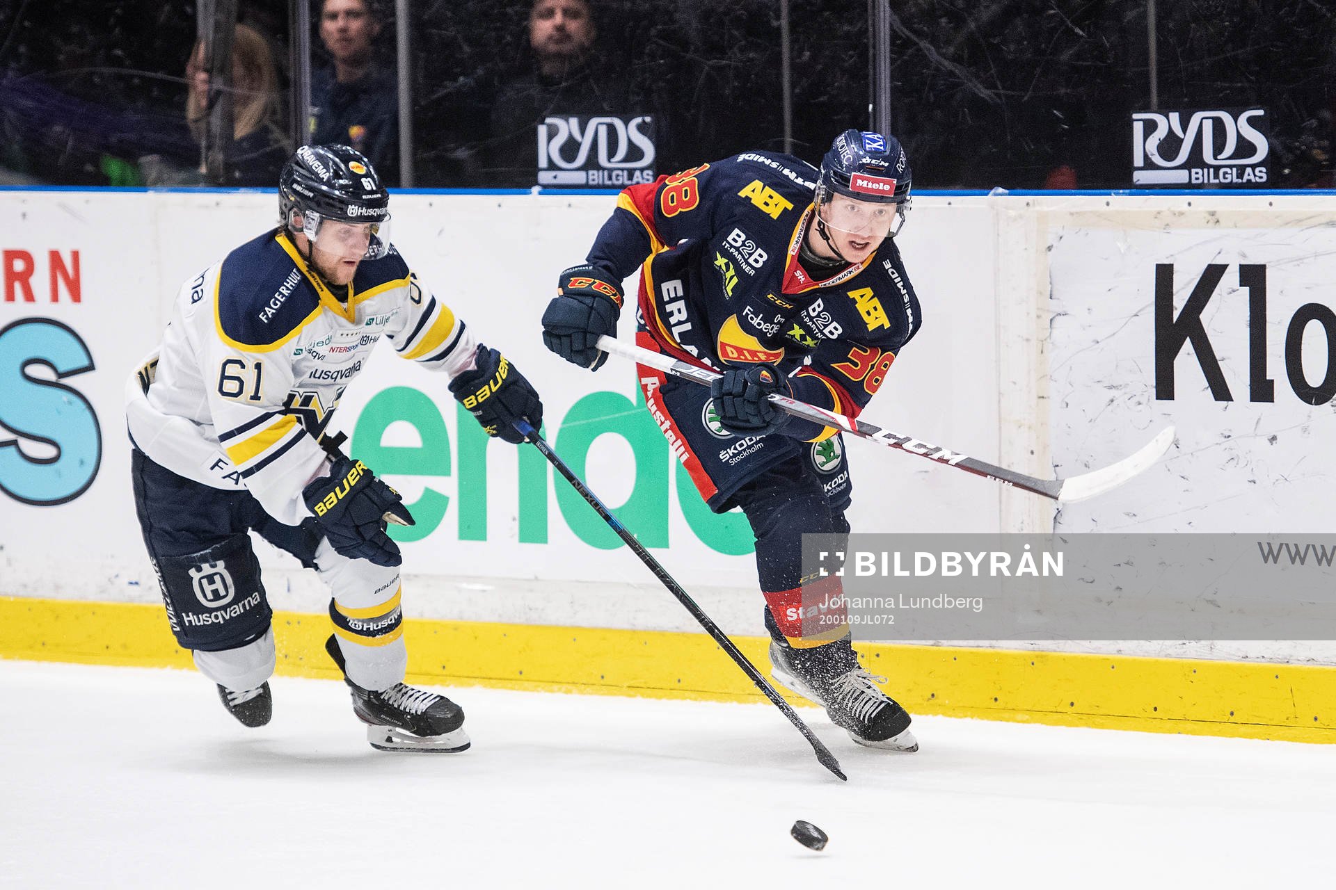 s Juuso Ikonen och Djurgårdens Olle Alsing