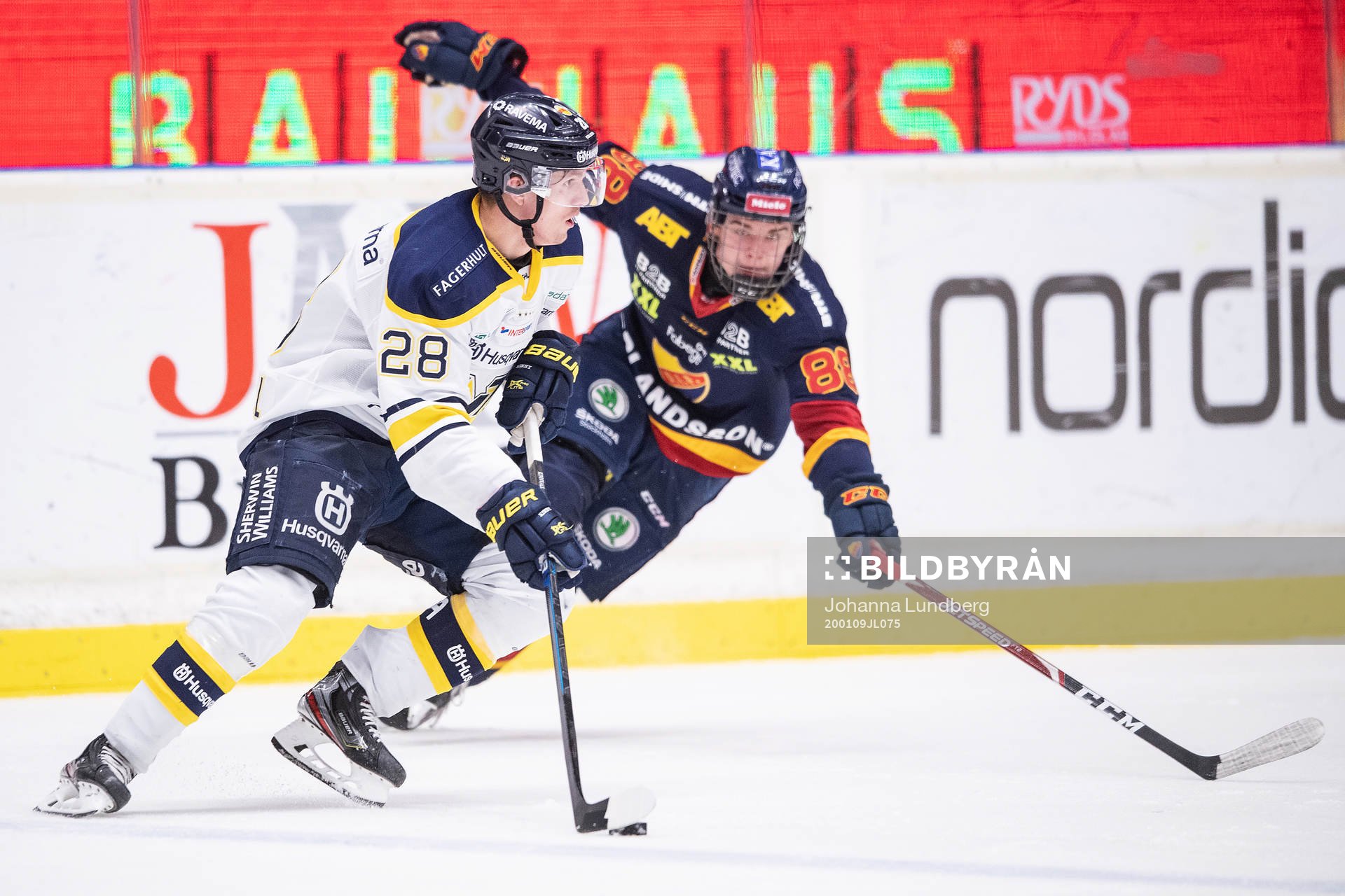 s Johannes Kinnvall och Djurgårdens Alexander Holtz
