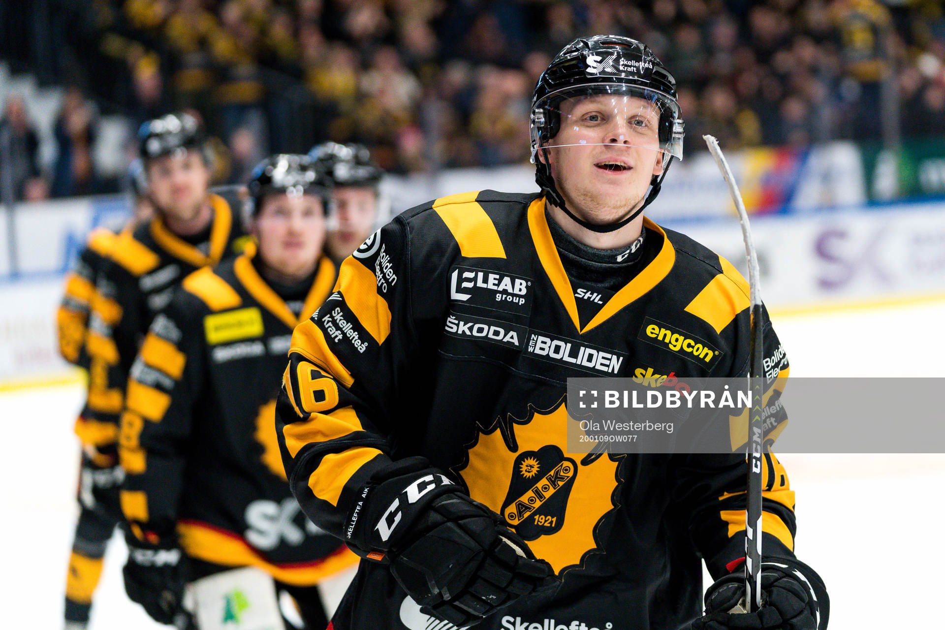 Skellefteås Linus Lindström jublar
