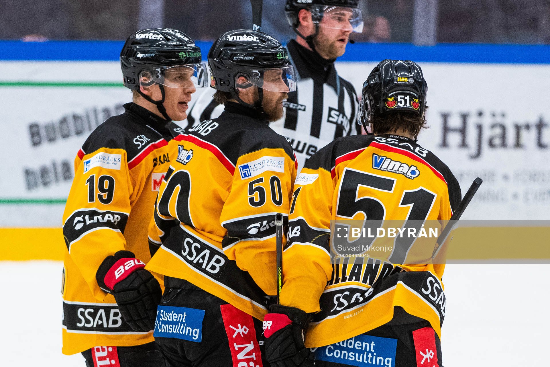 Luleås Daniel Sondell jublar