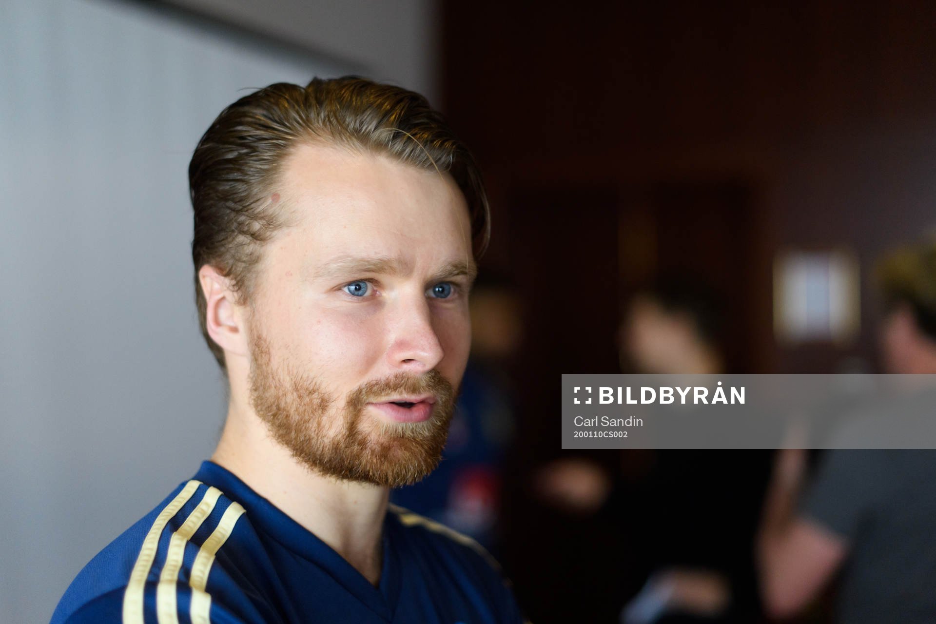 Jacob Une Larsson is being interviewed