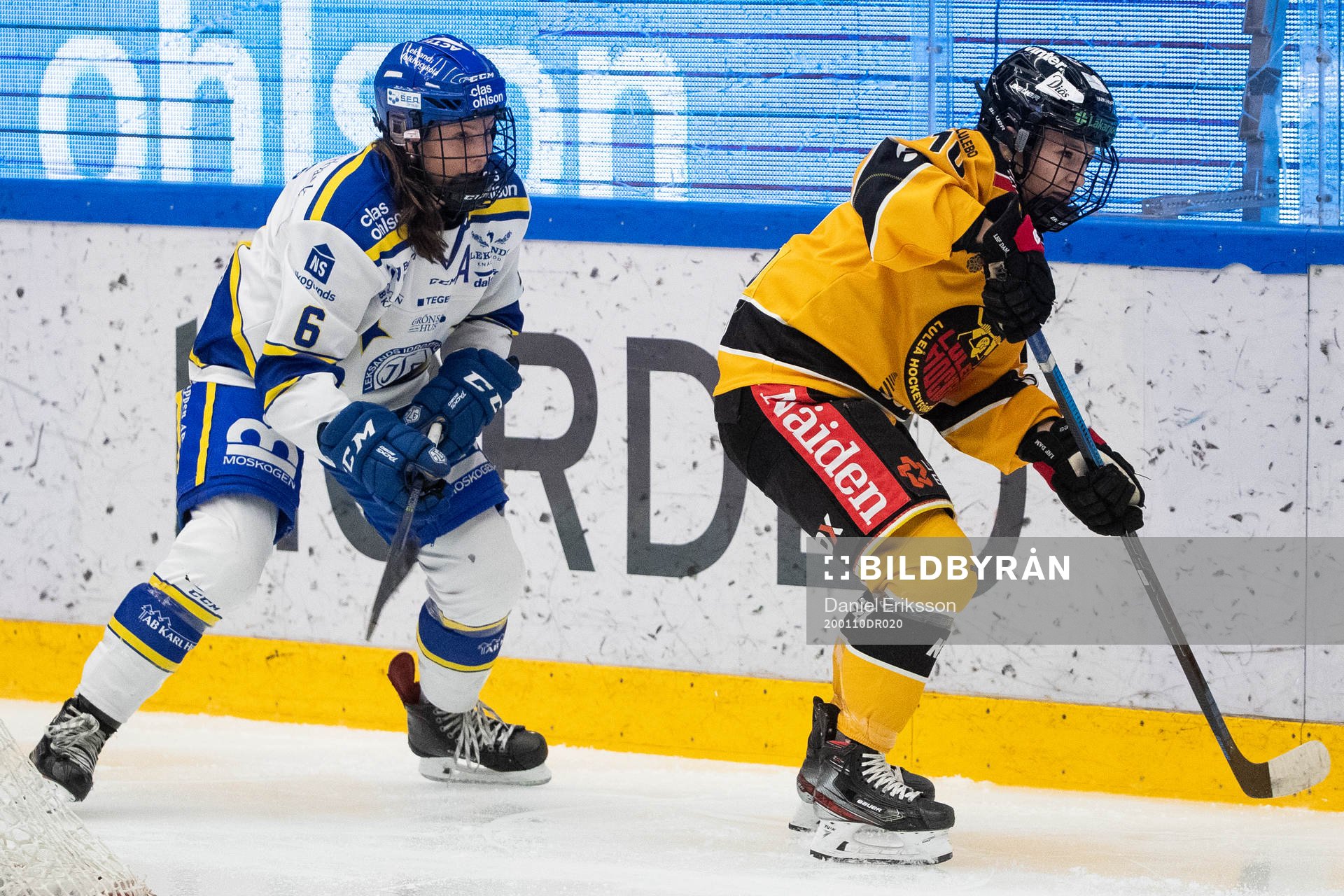 Leksands Maddie Rolfes  och Luleås Christa Alanko