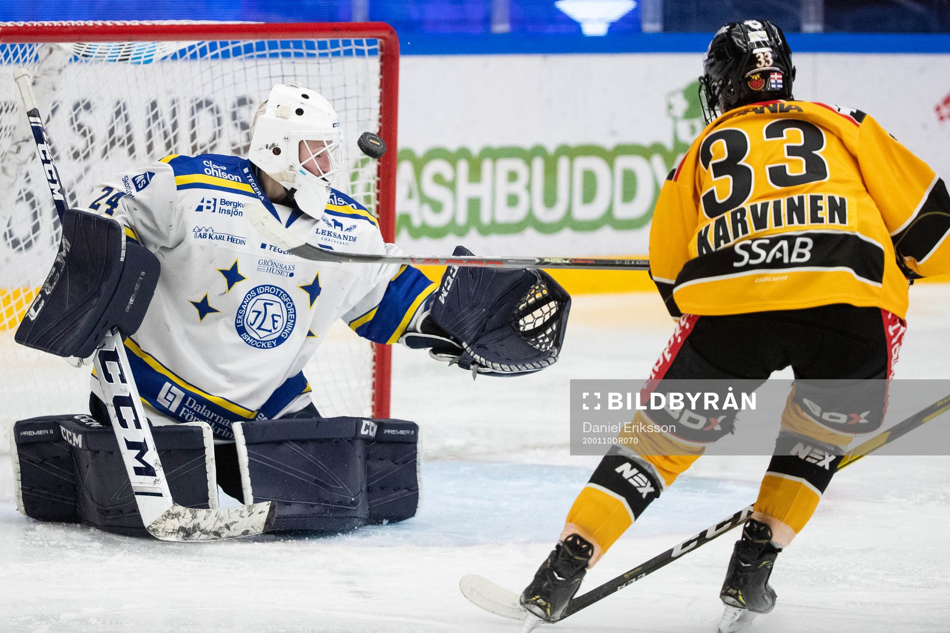 Leksands målvakt Jule Flötgen och Luleås Michelle