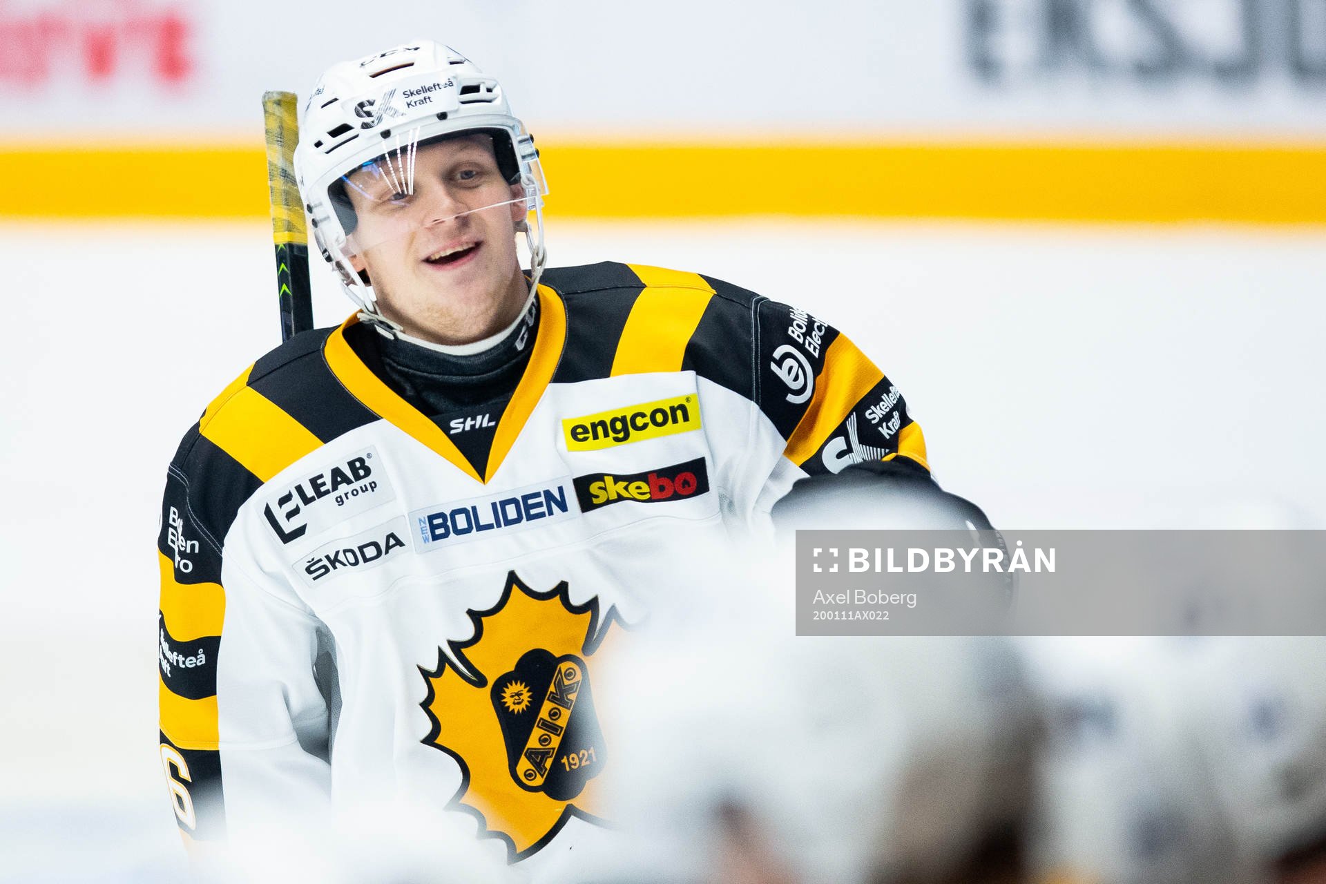 Skellefteås Linus Lindström jublar
