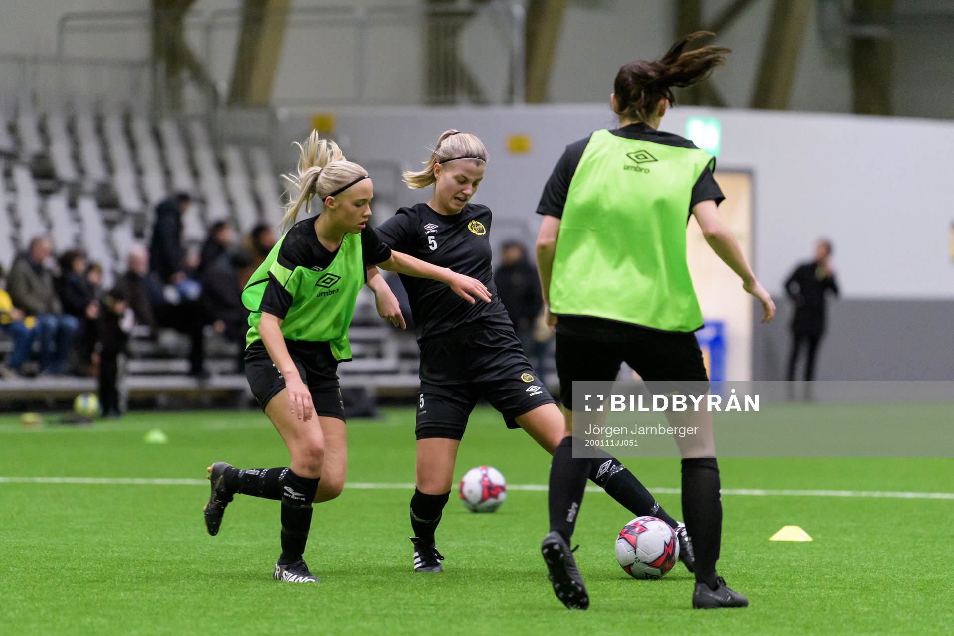 Damlagets Evelina Brink och Sara Isaksson