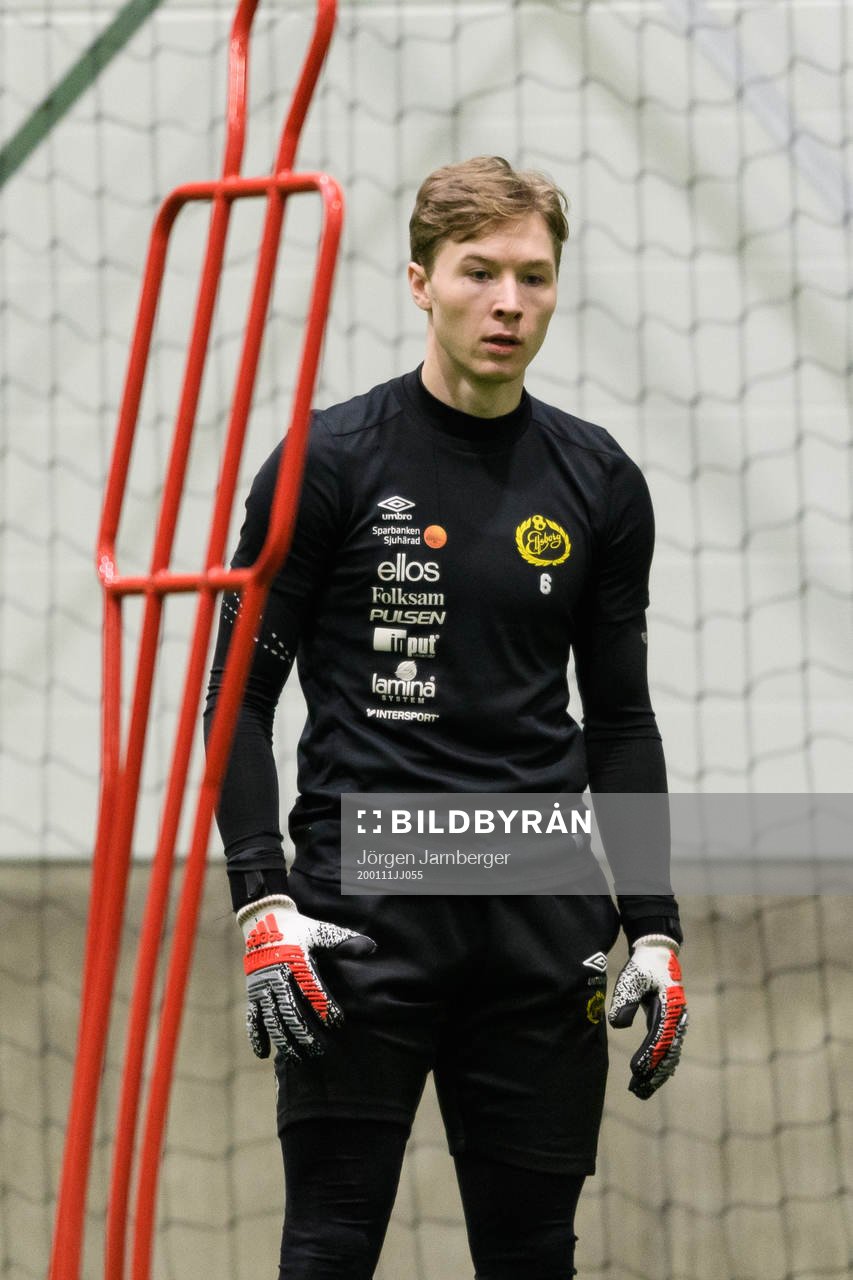 Målvakt Mathias Dyngeland