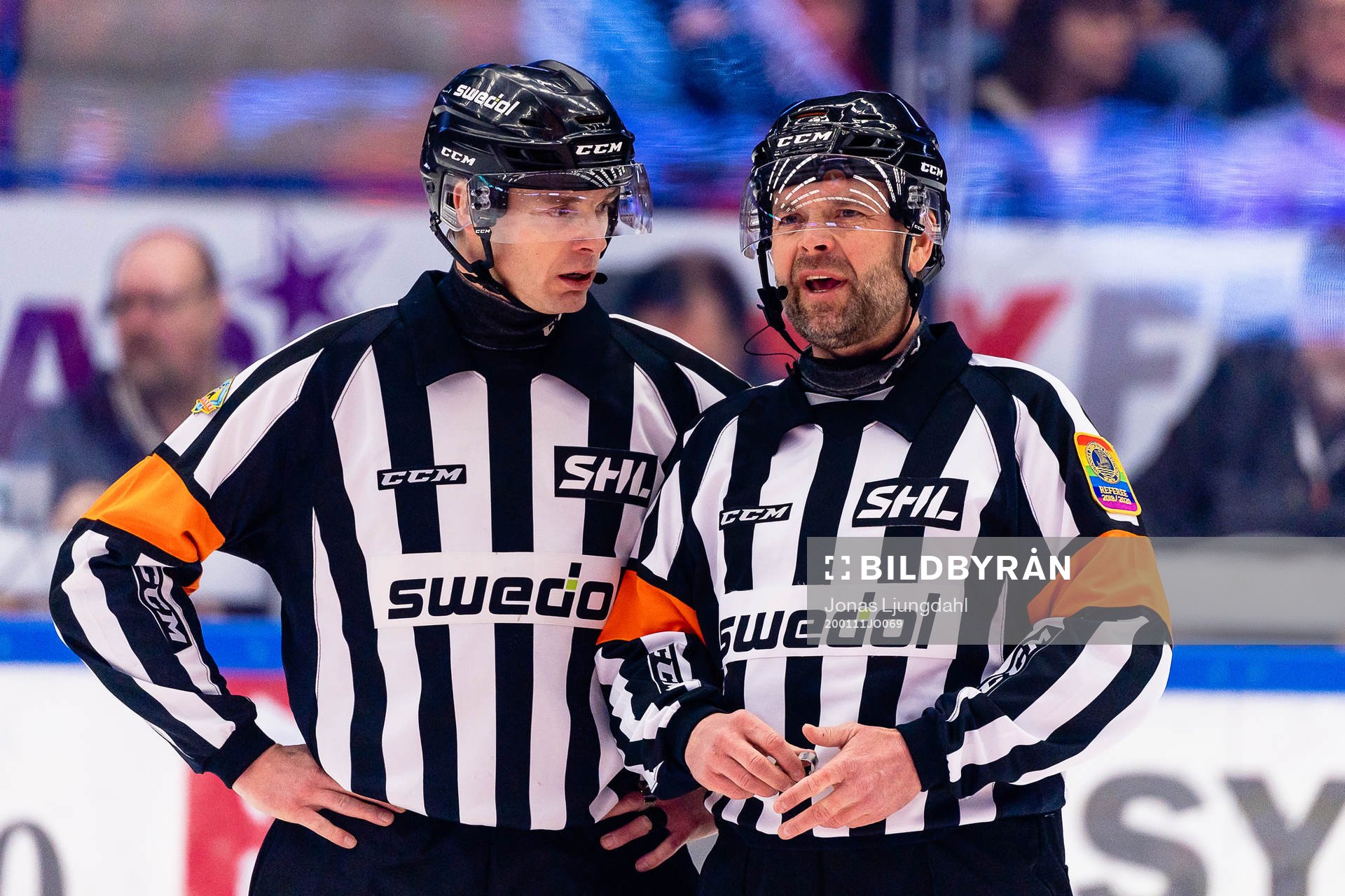 Domare Mikael Andersson och Domare Patrik Sjöberg