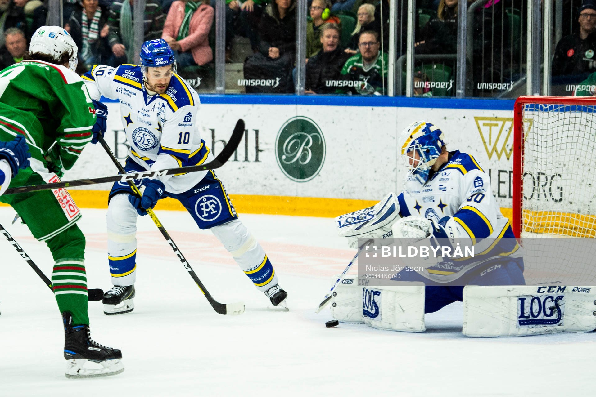 Leksands målvakt Janne Juvonen och Johan Fransson