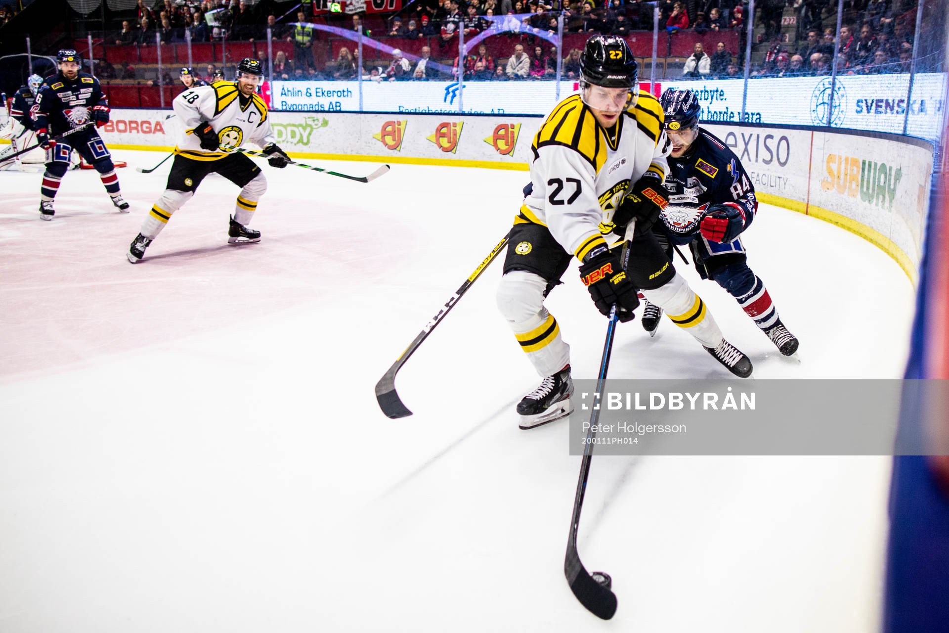 Brynäs Emil Forslund och Linköpings Jimmy Andersson
