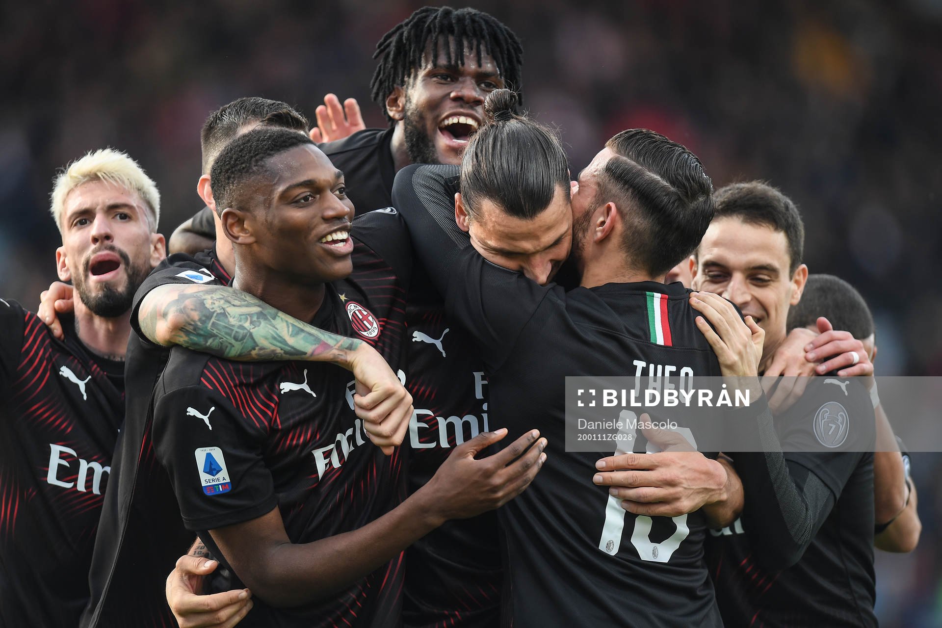 Zlatan Ibrahimovic of AC Milan celebrates his 0-2 goal