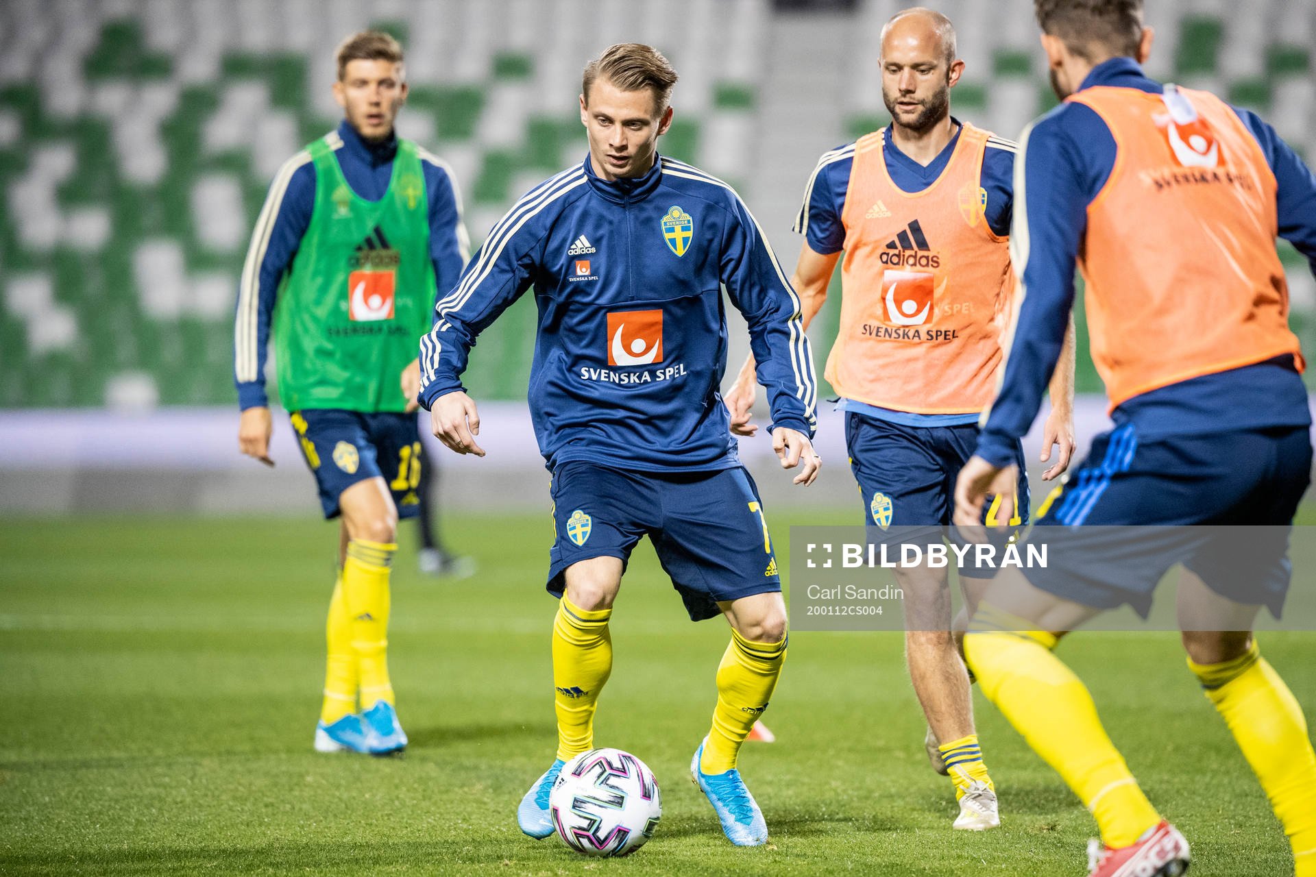 Simon Hedlund and Robin Söder of Sweden