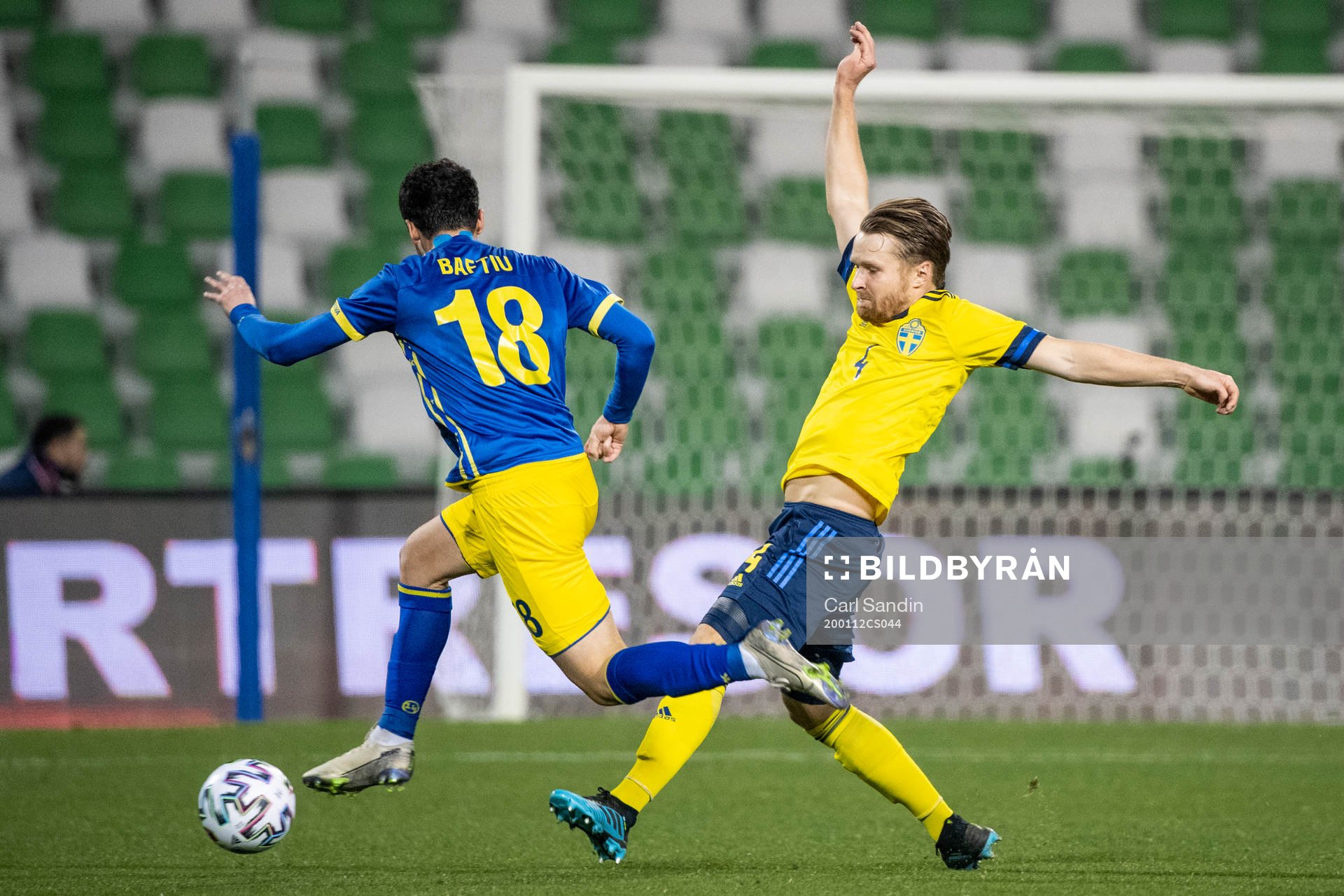 Jacob Une Larsson of Sweden