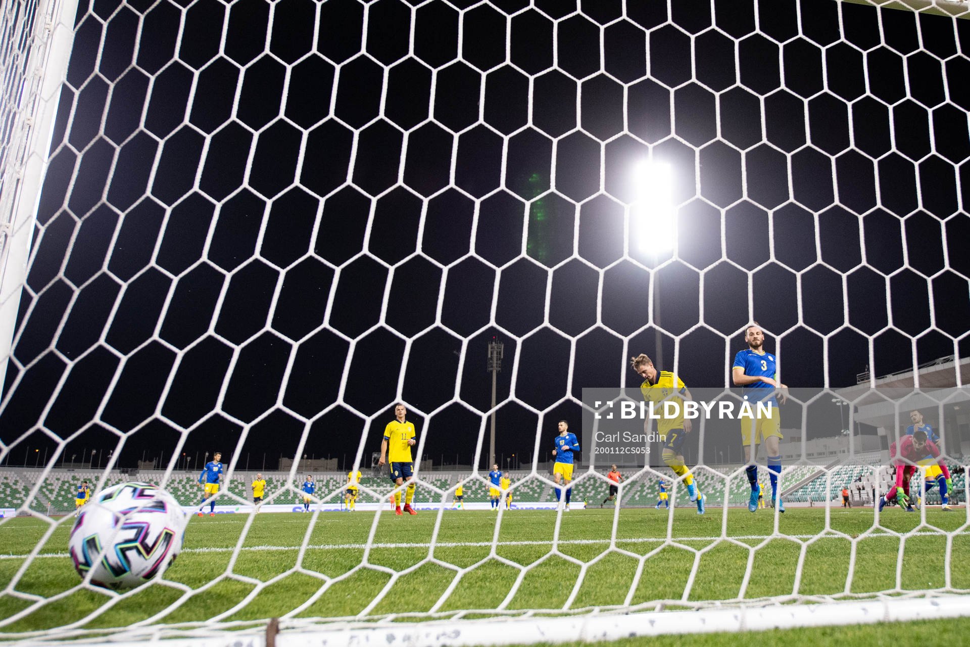 Simon Hedlund of Sweden scores 1-0