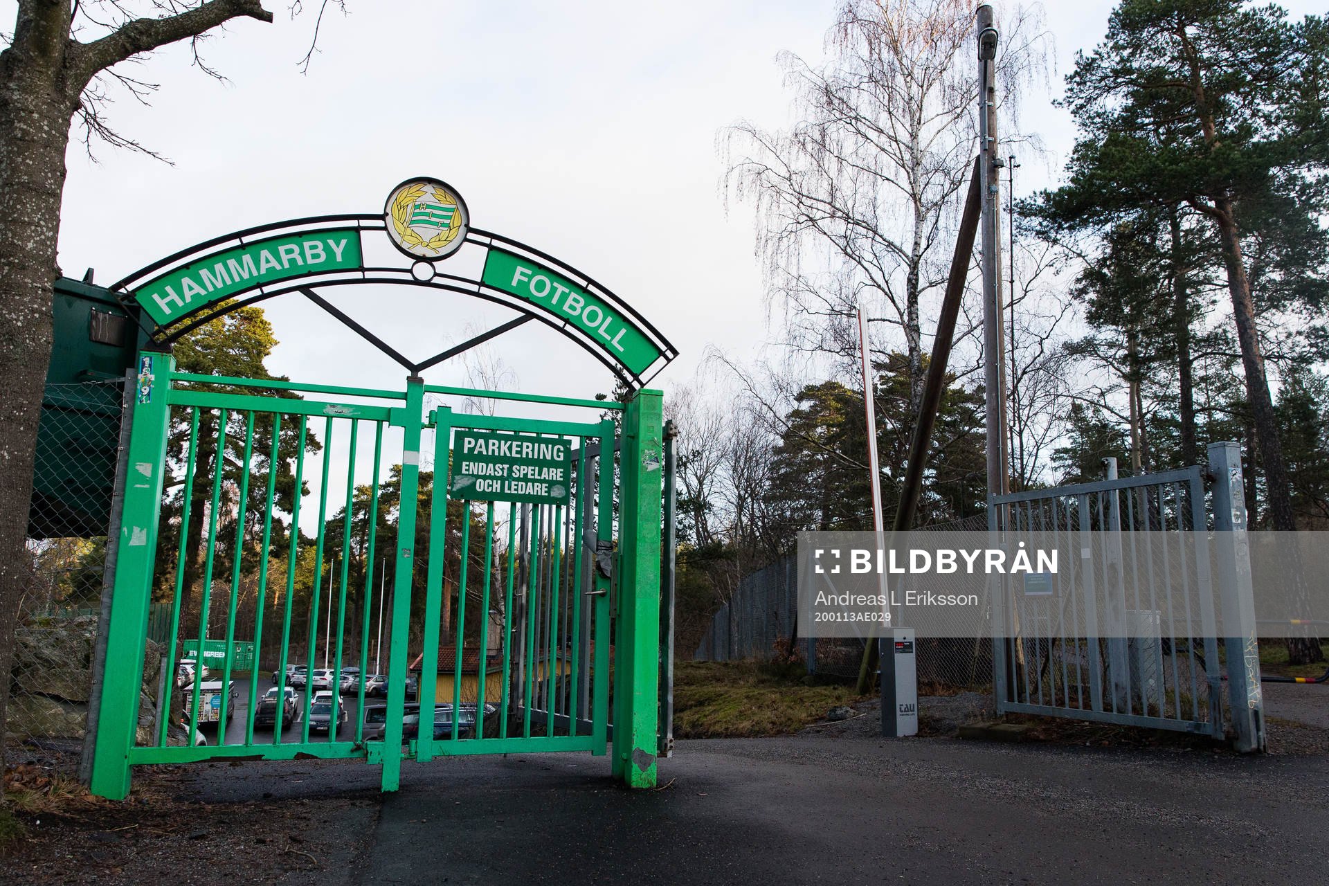 Grinden ner till Hammarbys träningsanläggning innan en