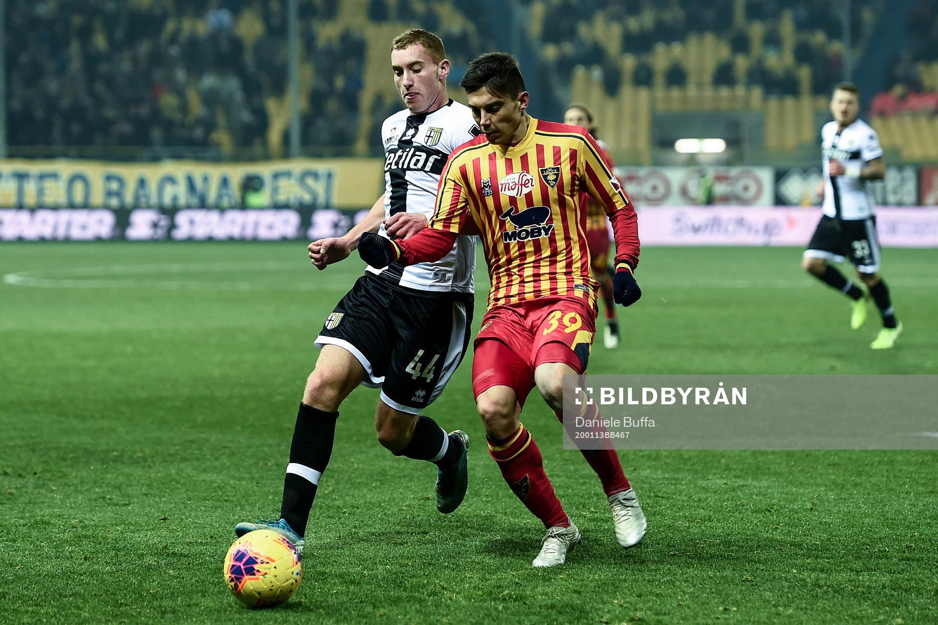Dejan Kulusevski of Parma and Cristian Dell'Orco of Lecce