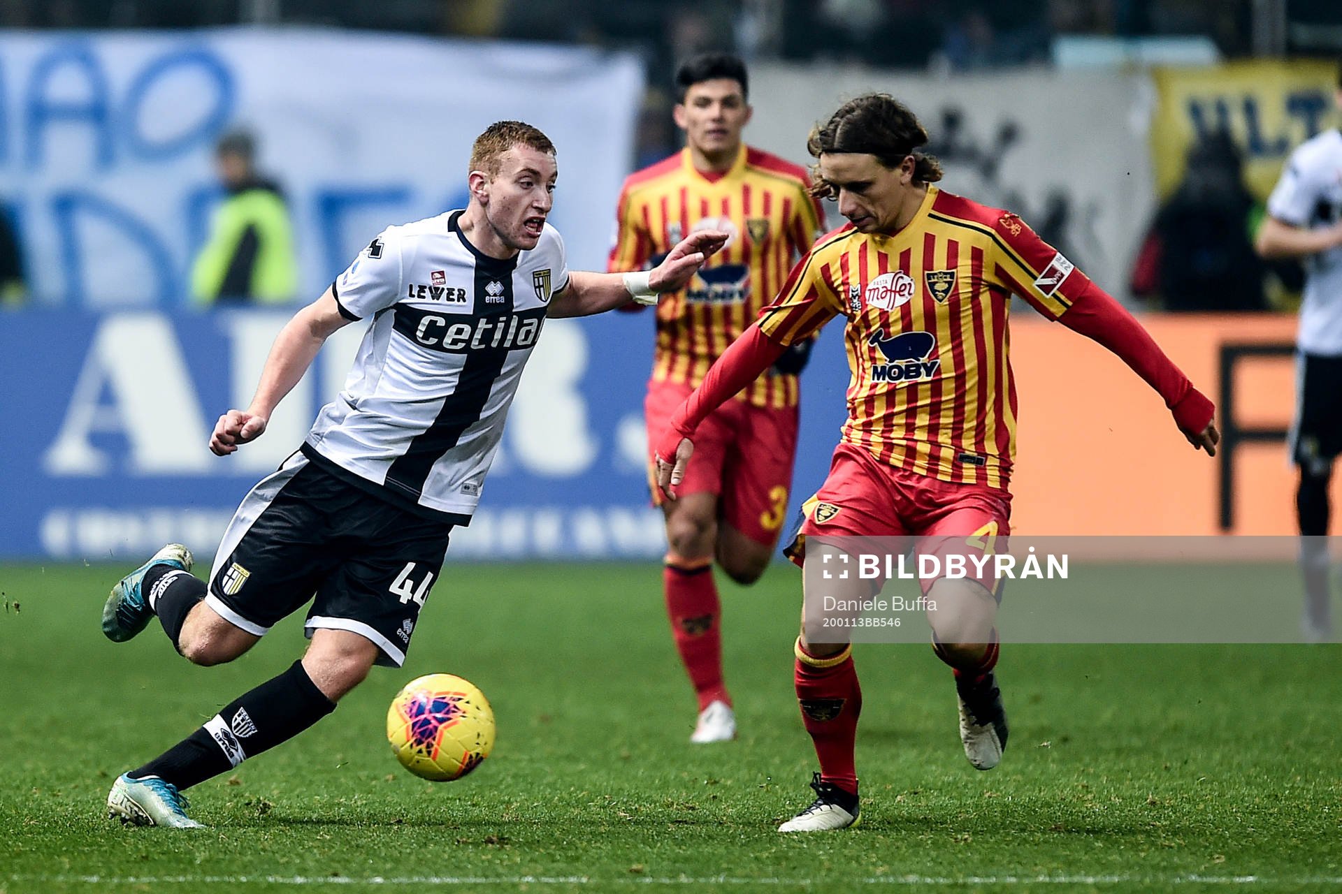 Dejan Kulusevski of Parma and Jacopo Petriccione of Lecce