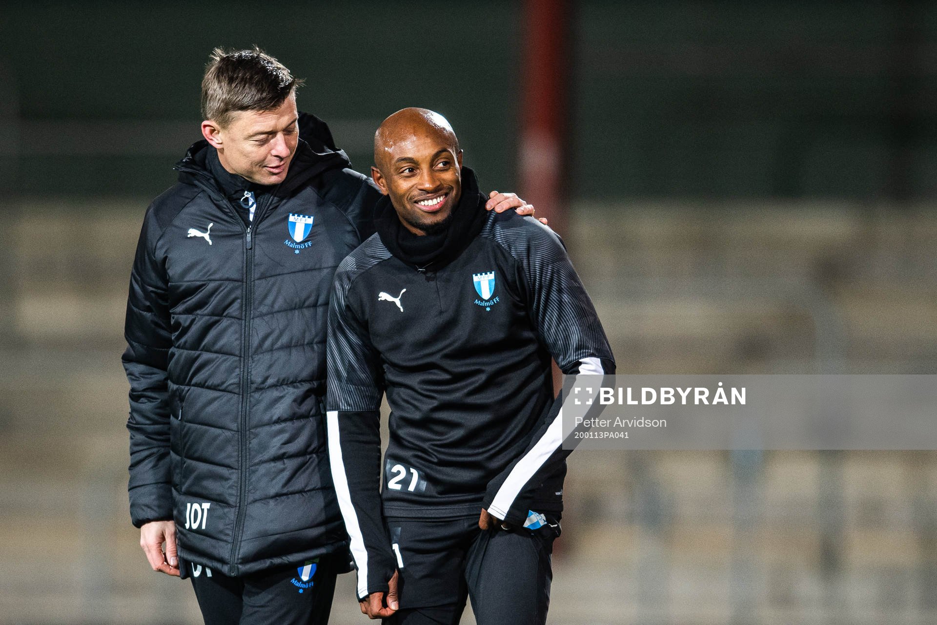 Malmö FFs tränare Jon Dahl Tomasson och Fouad Bachirou