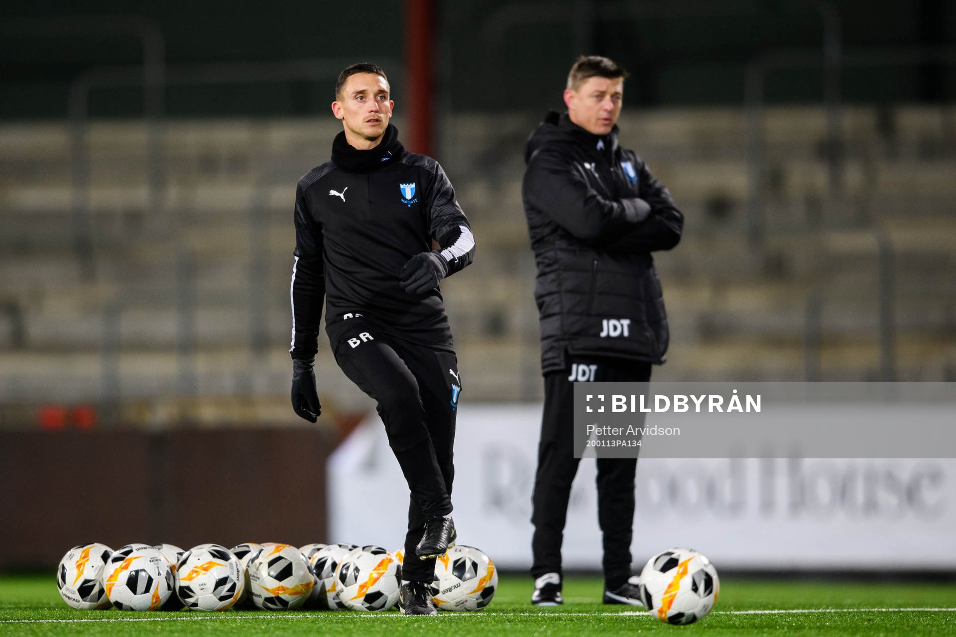 Fystränare Ben Rosen och tränare Jon Dahl Tomasson