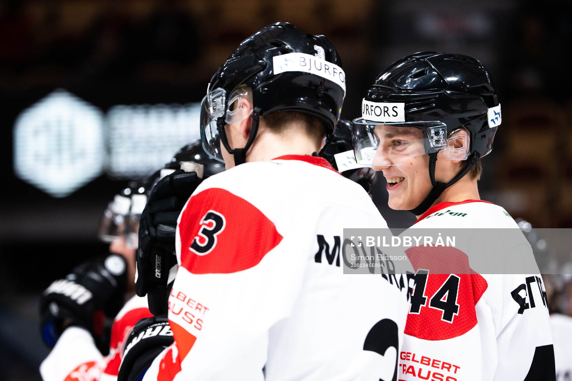 Jacob Moverare and Jacob Peterson of Frölunda