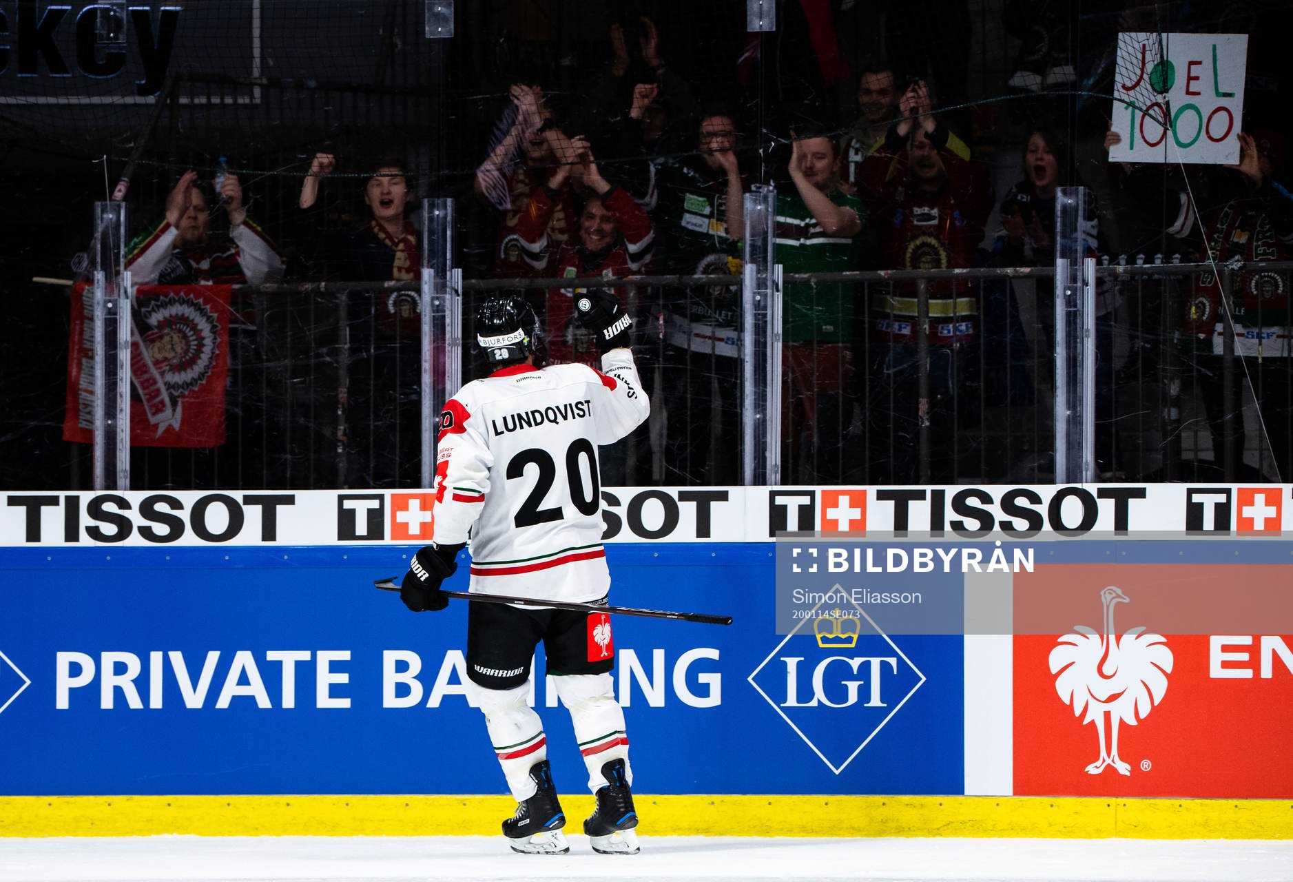 Joel Lundqvist of Frölunda celebrates