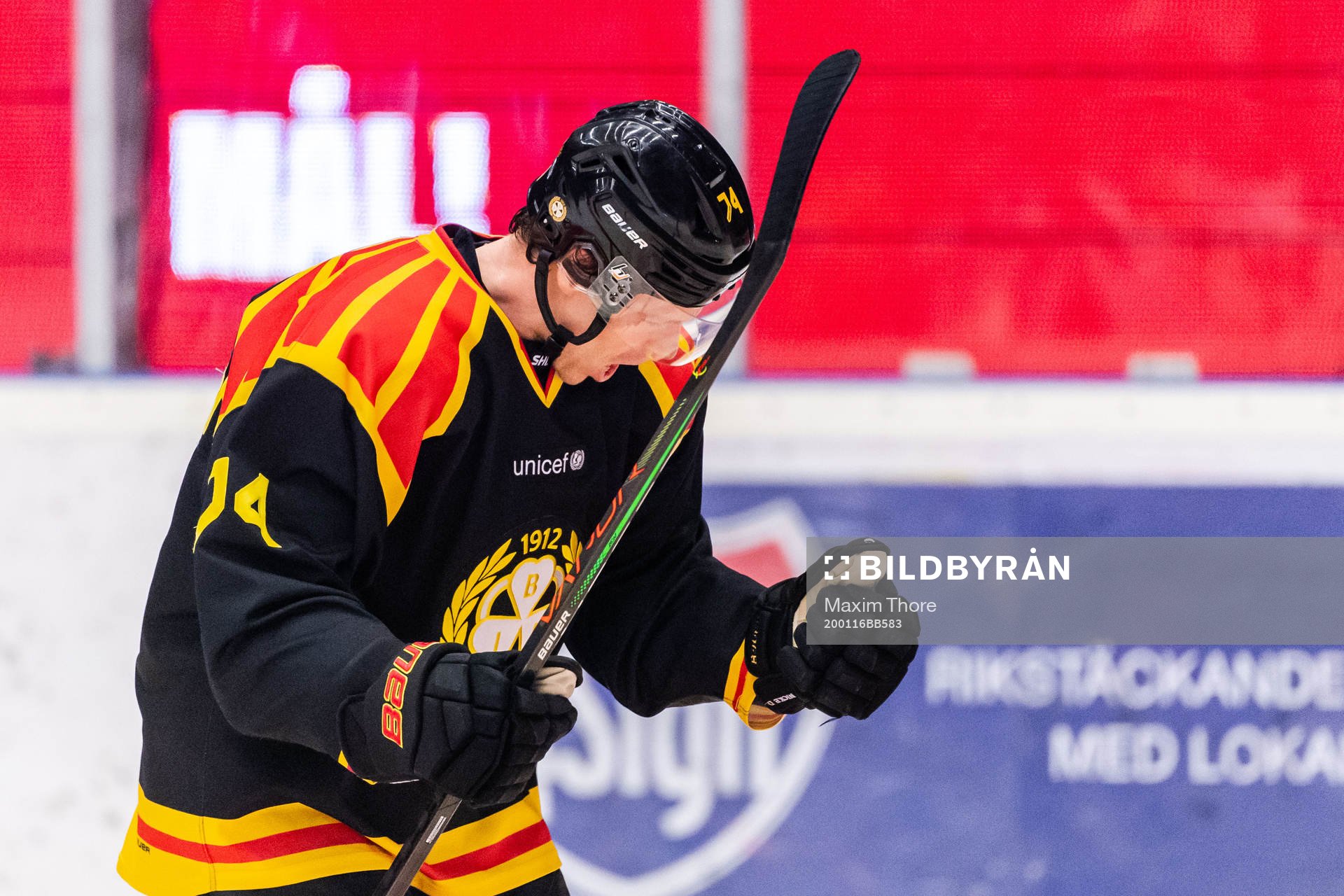Brynäs Nicklas Danielsson jublar