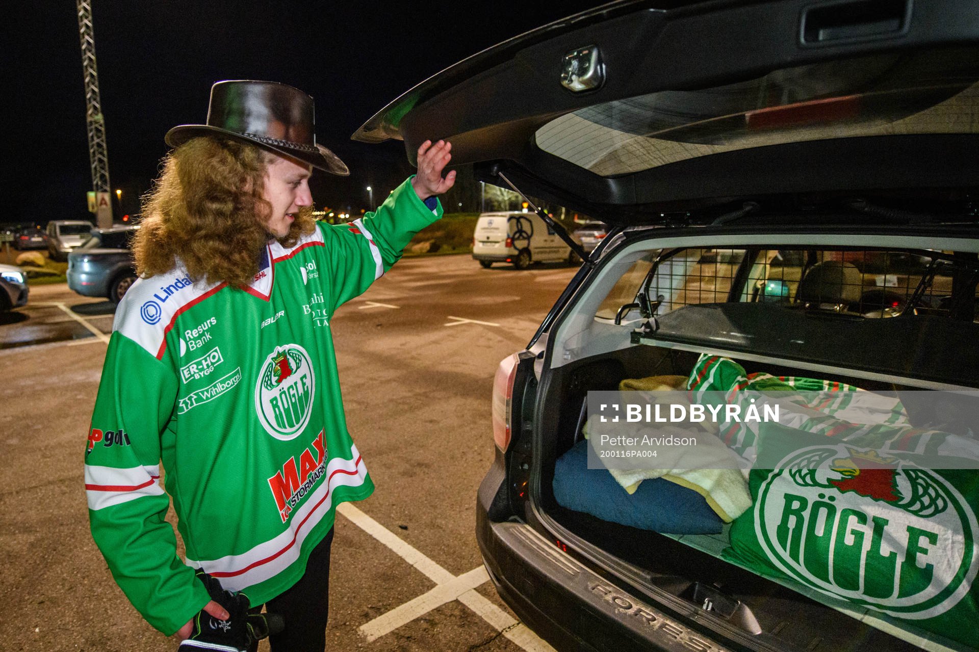 Emil Andersson har kört bil från Umeå till Ängelholm