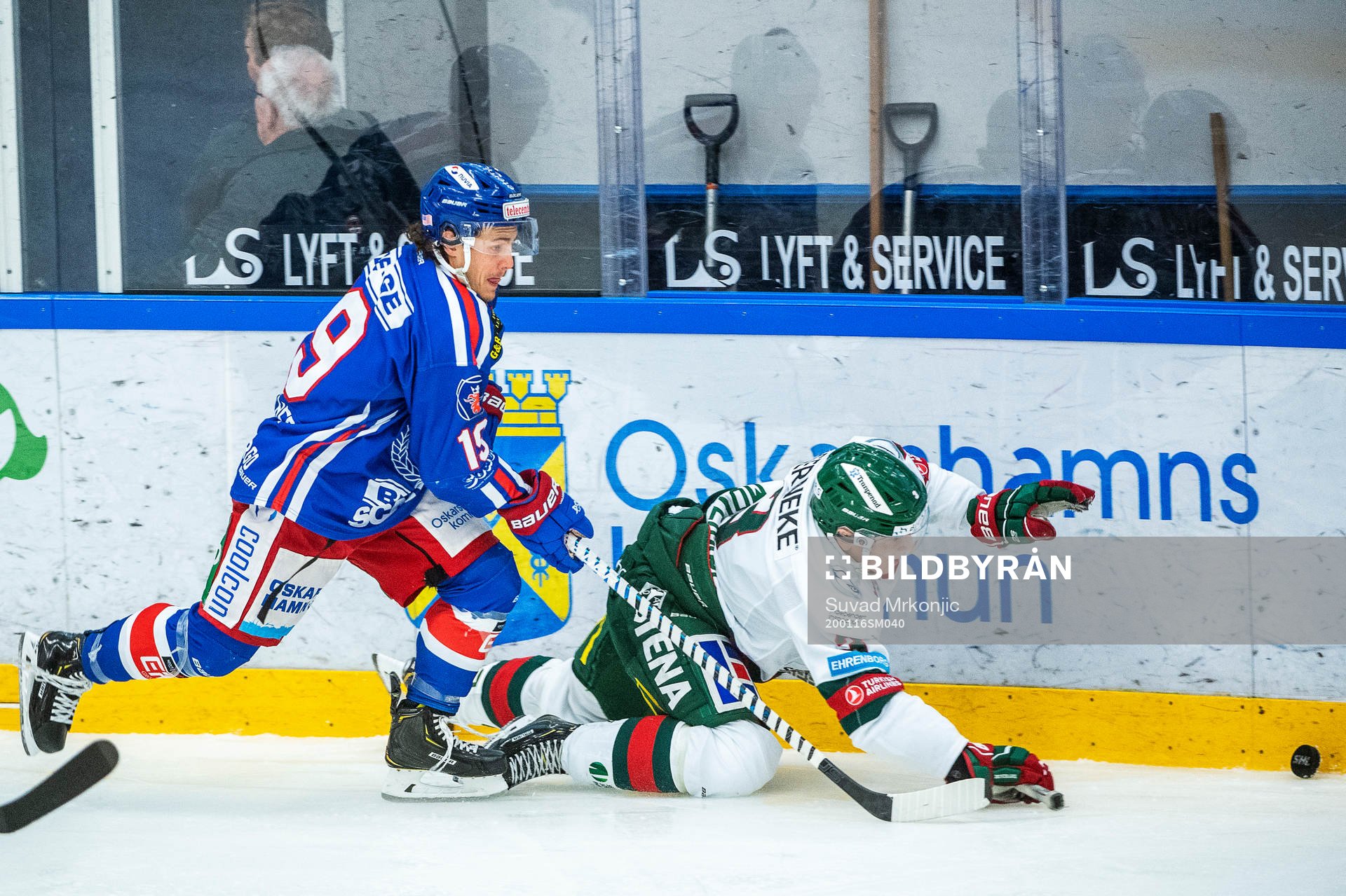 Oskarshamns Tyler Kelleher och Frölundas Jacob Moverare