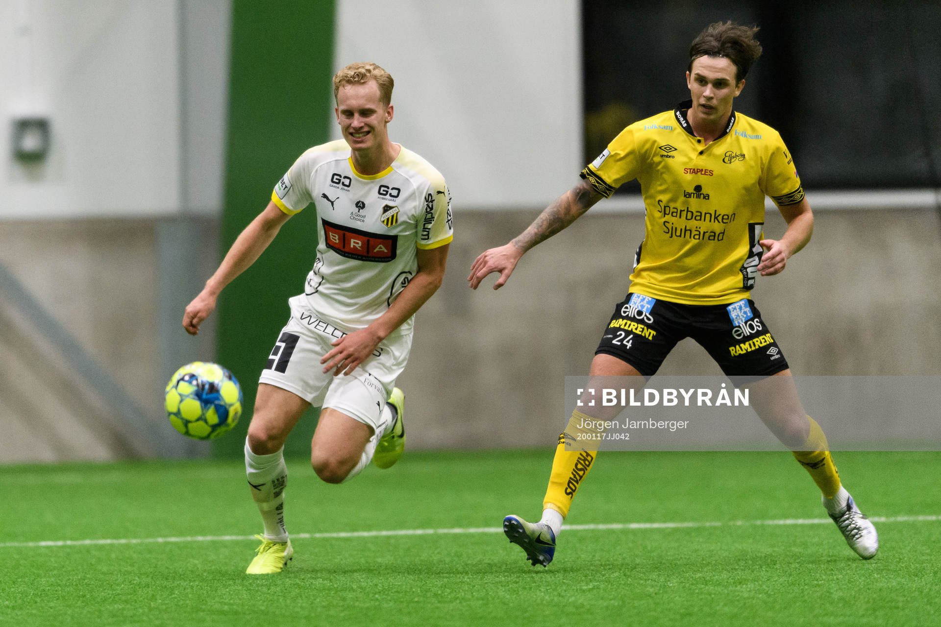 Häckens Gustav Berggren och Elfsborgs Rasmus Rosenqvist