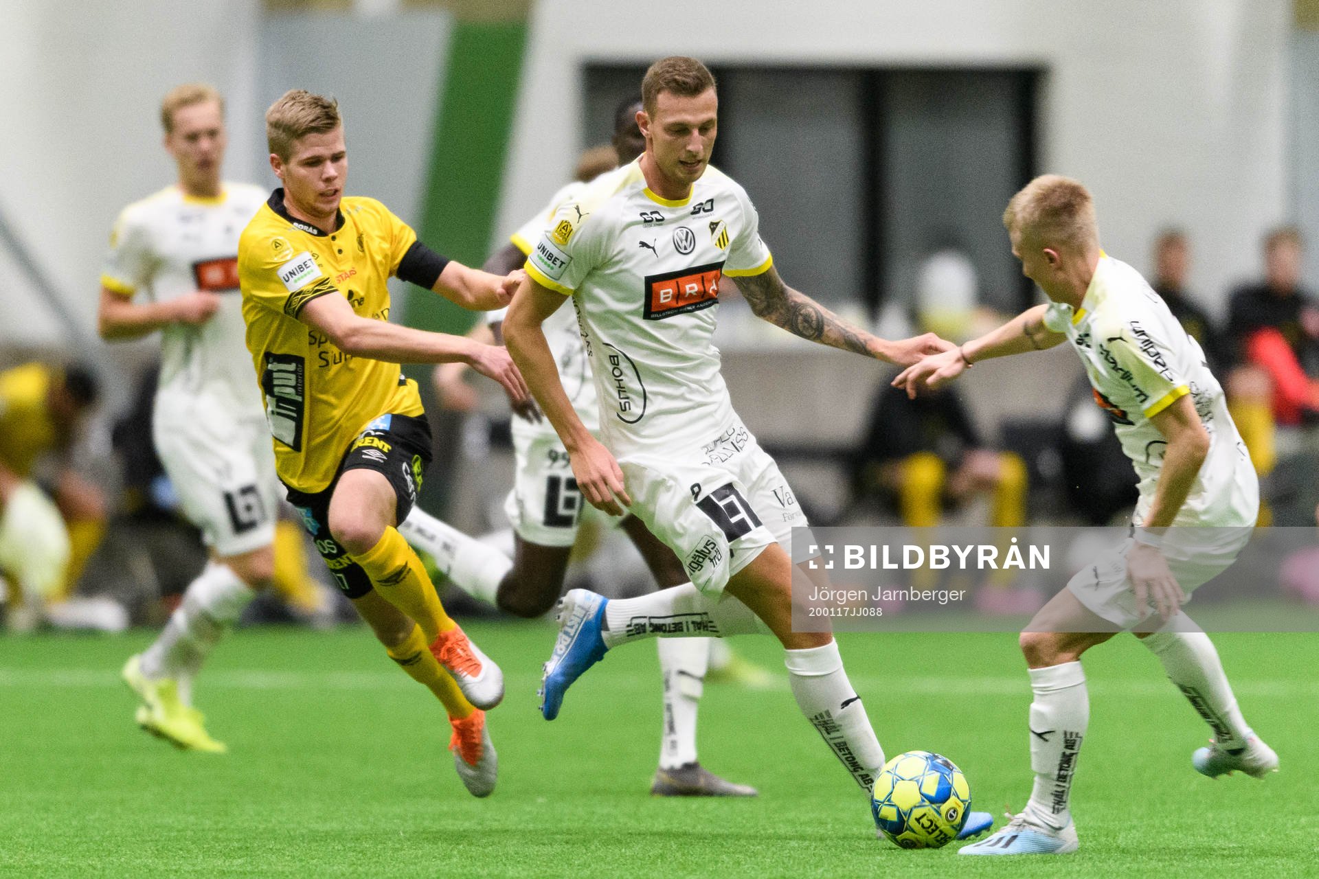 Häckens Gustaf Nilsson och Elfsborgs Anton Thorsson