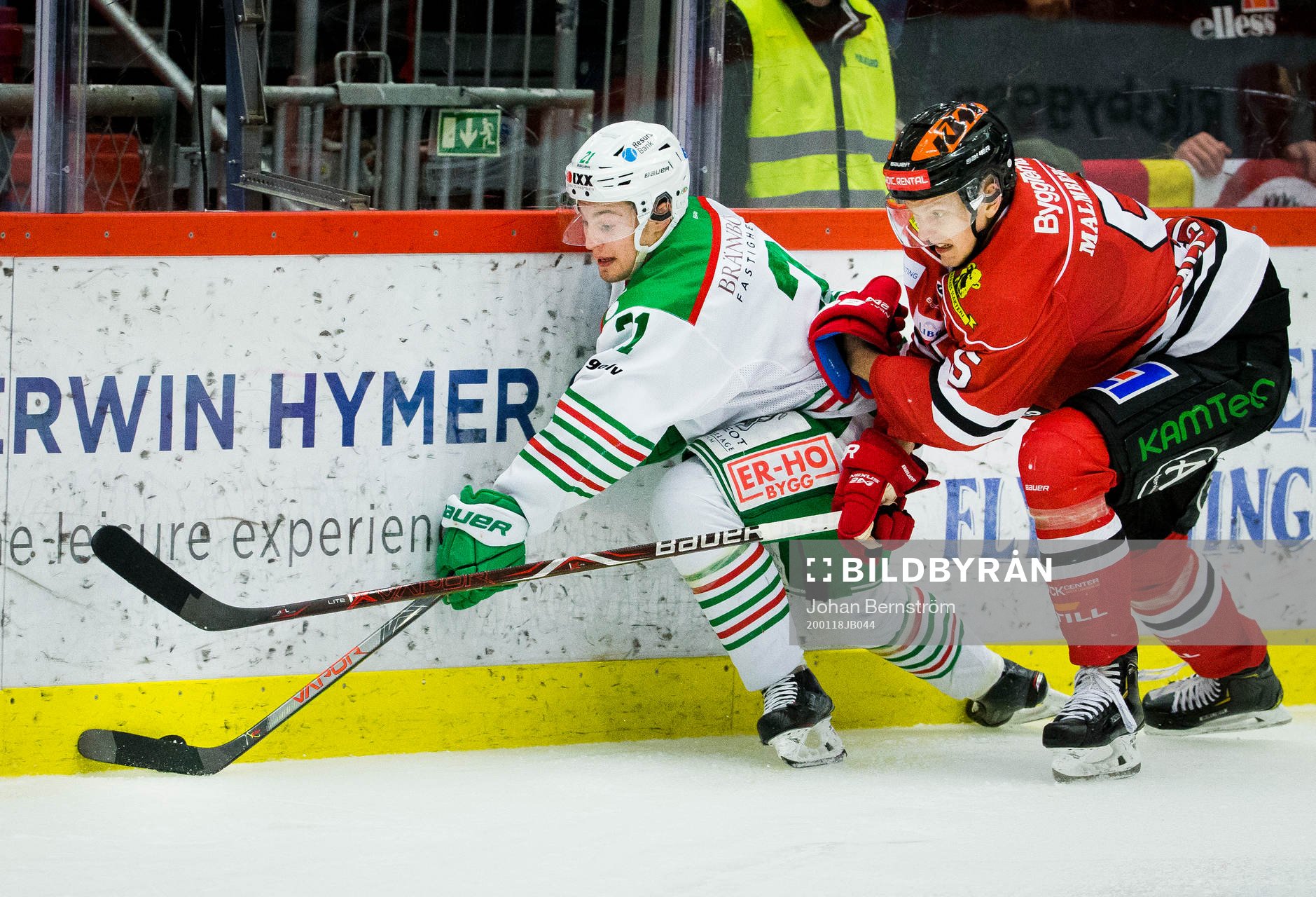 Rögles Nils Höglander och Örebros Gustav Backström