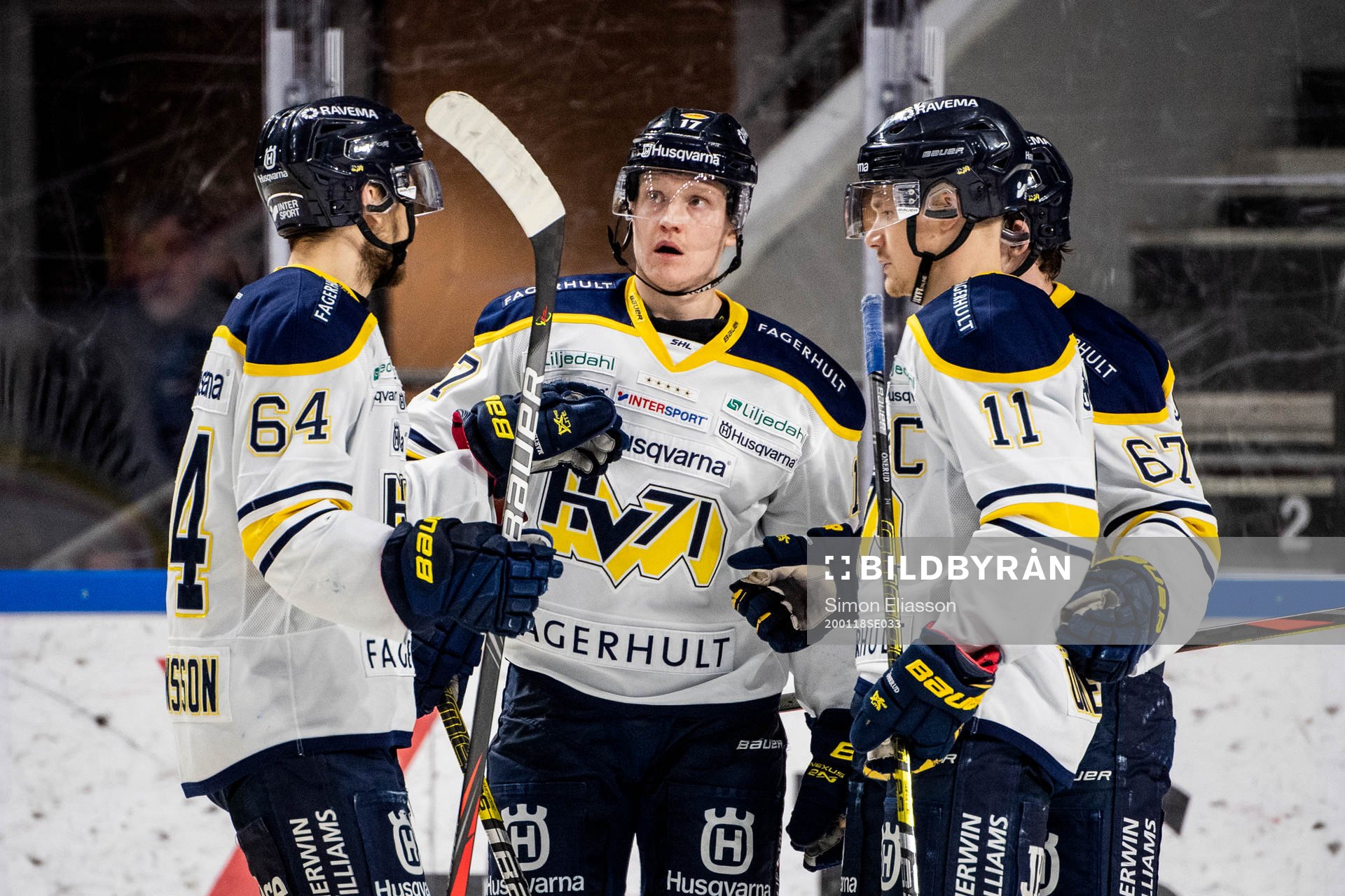 s Emil Johansson jublar