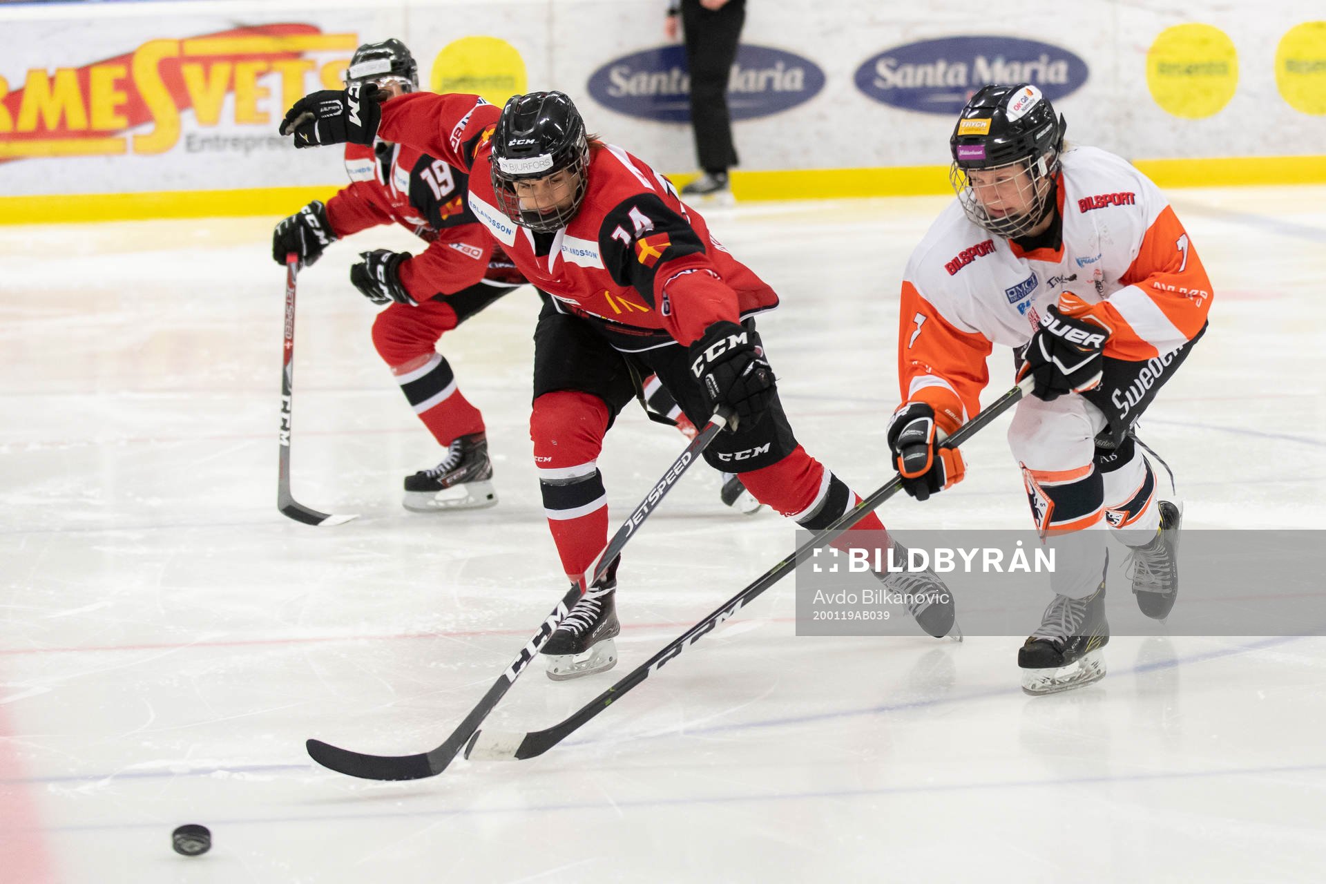 Malmö Redhawks Julie Jensen och Karlskronas Brielle