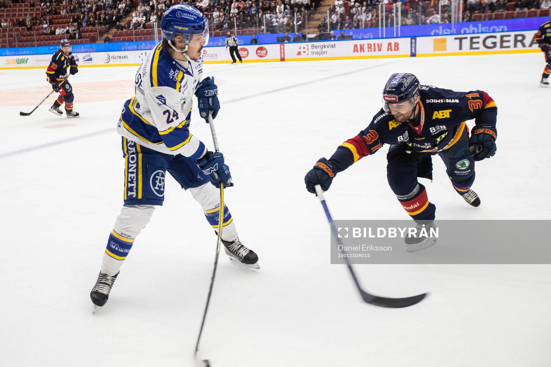 Leksands Thomas Valkvae Olsen och Djurgårdens Dick Axelsson