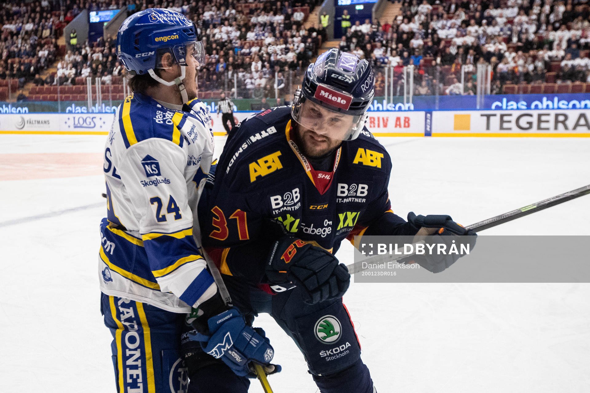 Leksands Thomas Valkvae Olsen och Djurgårdens Dick Axelsson