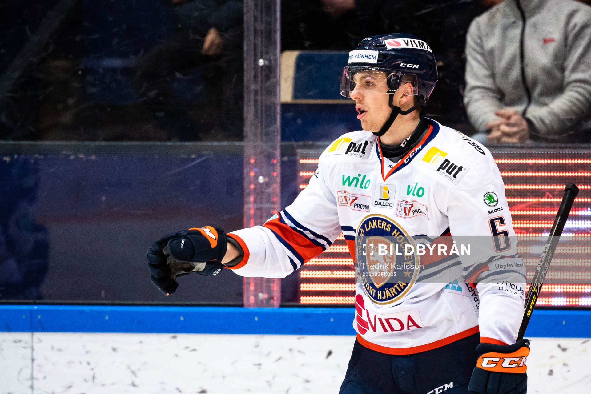 Växjös Linus Högberg jublar