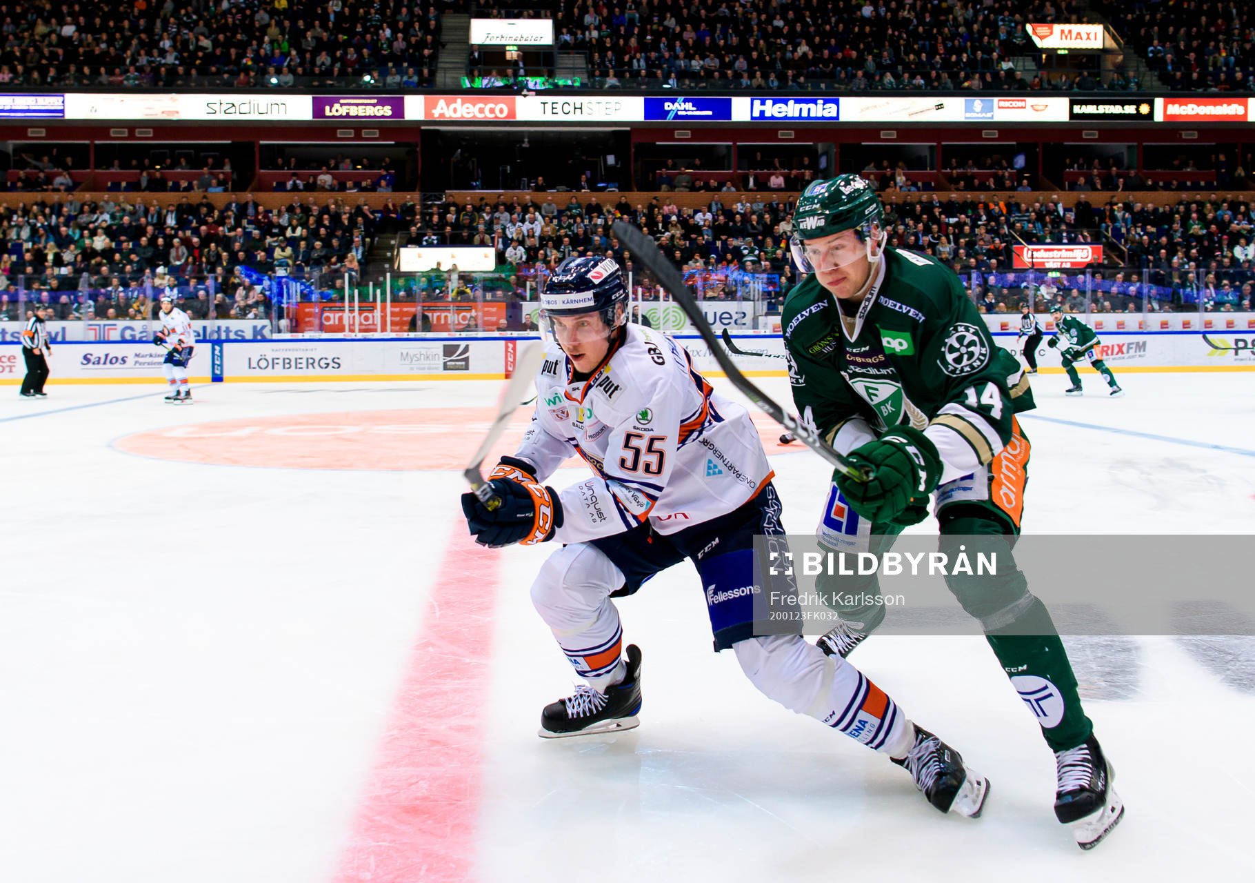 Växjös Miika Koivisto och Färjestads Victor Ejdsell