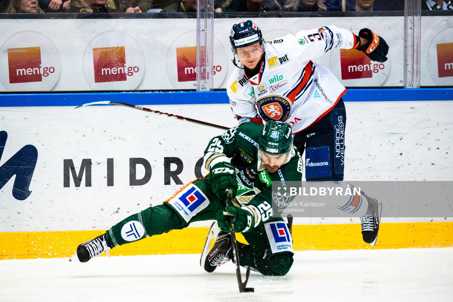 Färjestads Martin Johansson och Växjös Oliver Bohm