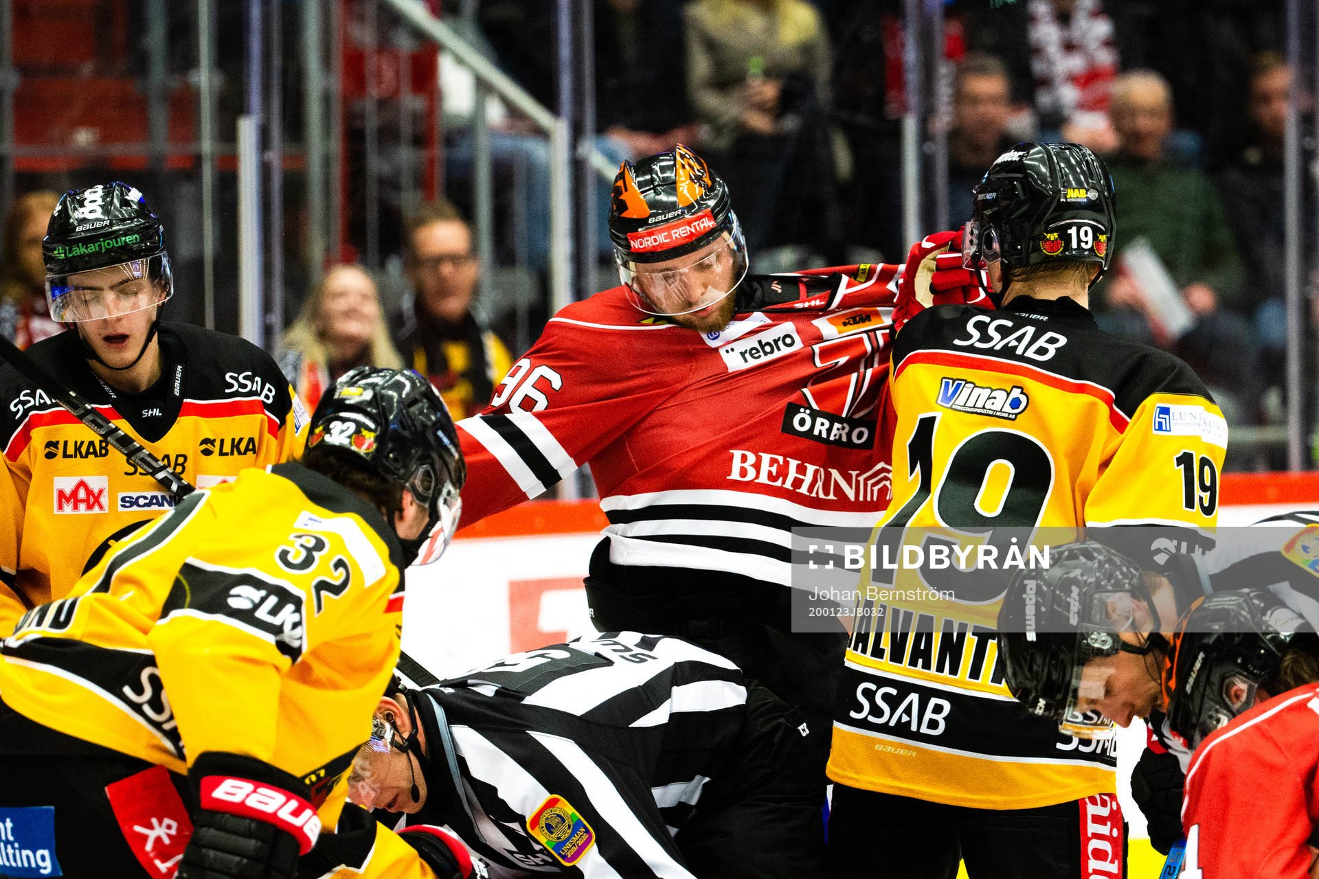 Luleås Joonas Jalvanti och Örebros Robin Kovacs