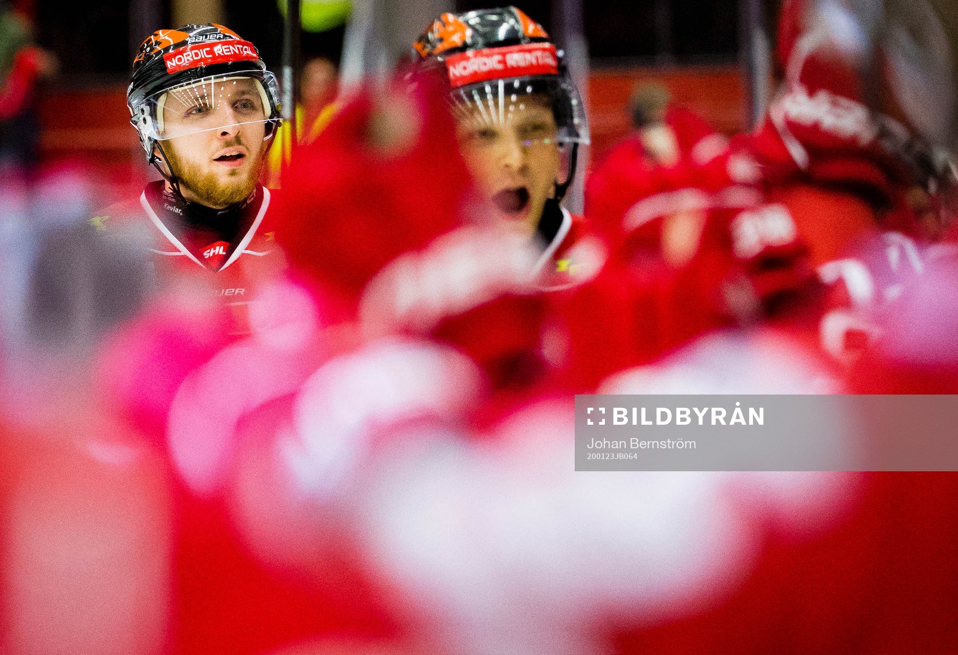 Örebros Robin Kovacs jublar