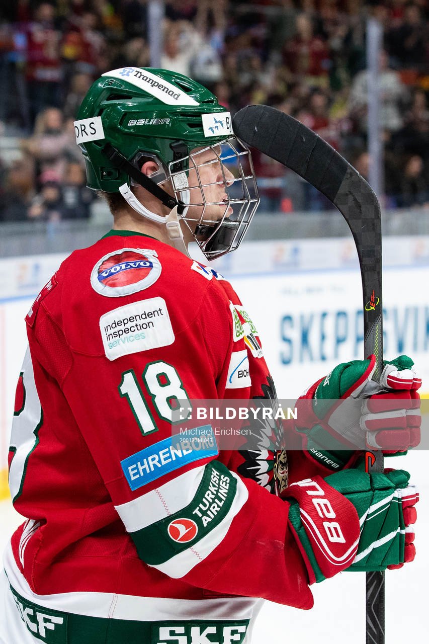 Frölundas Lucas Raymond jublar