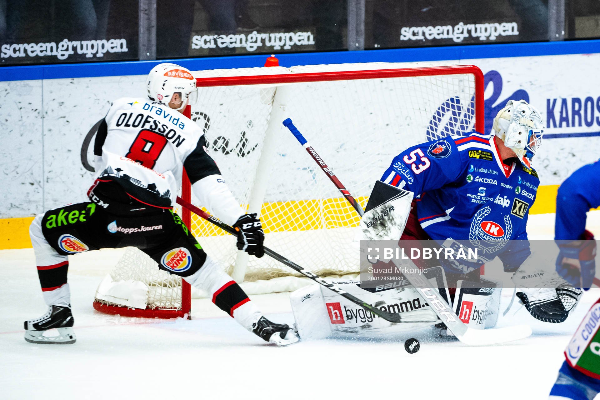 Malmö Redhawks Johan Olofsson och Oskarshamns målvakt