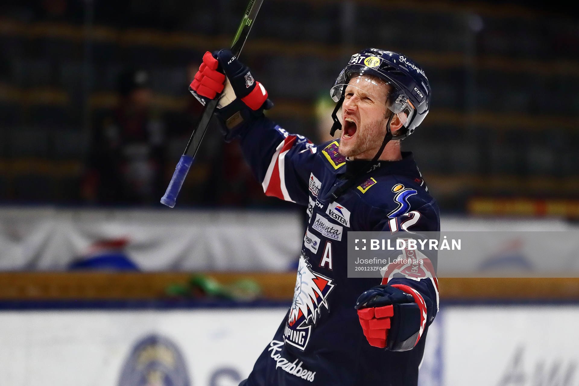 Linköpings Sebastian Karlsson jublar