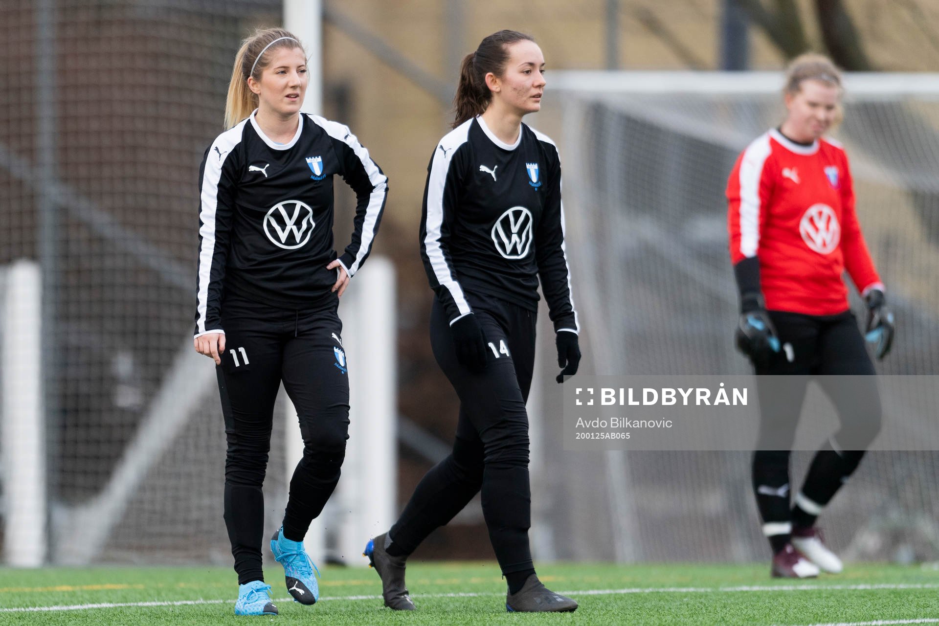 Malmö FFs Lovisa Wifvesson, Martina Sutalo deppar
