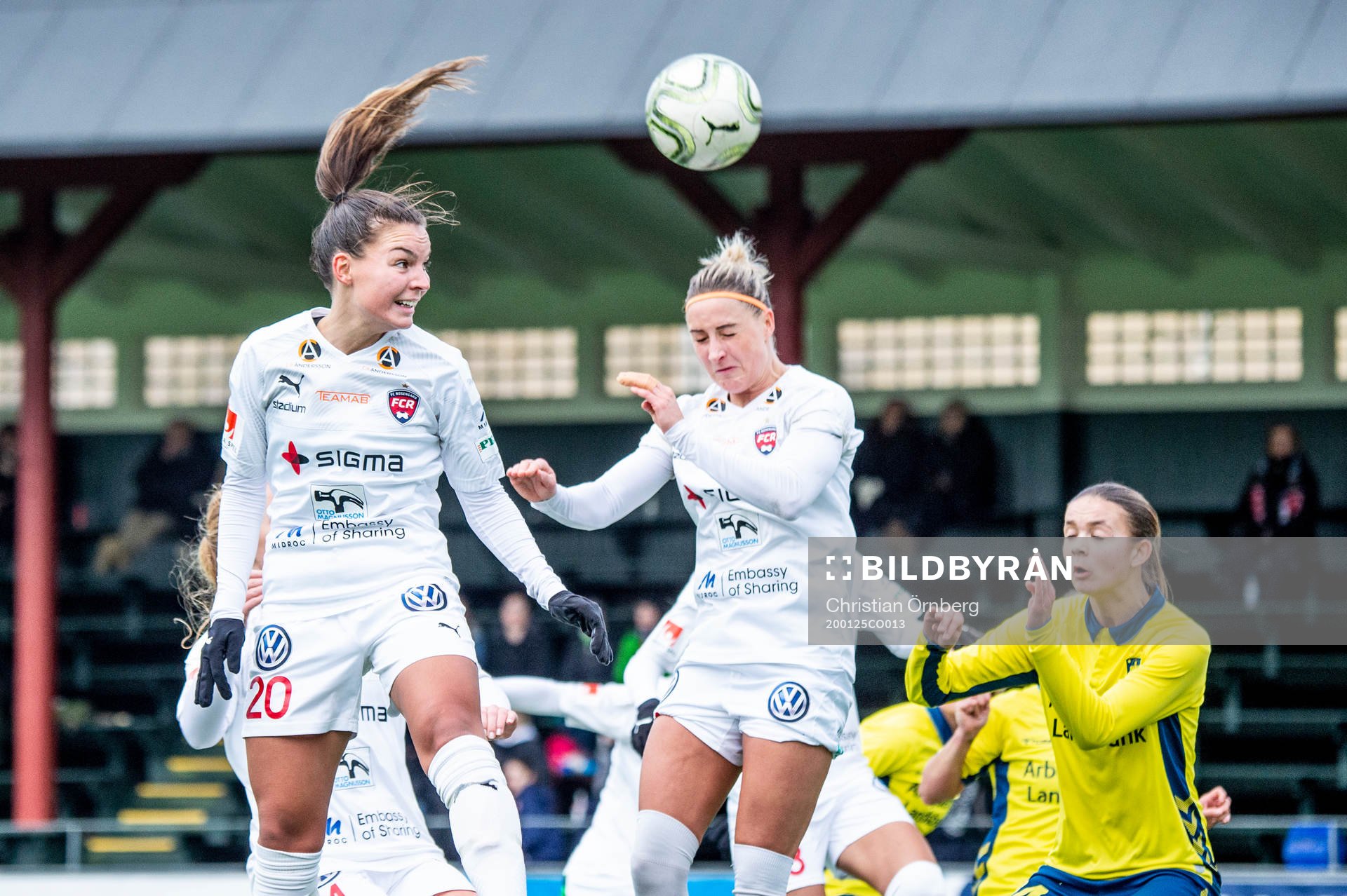 Rosengårds Johanna Rytting Kaneryd och Sanne Troelsgaard