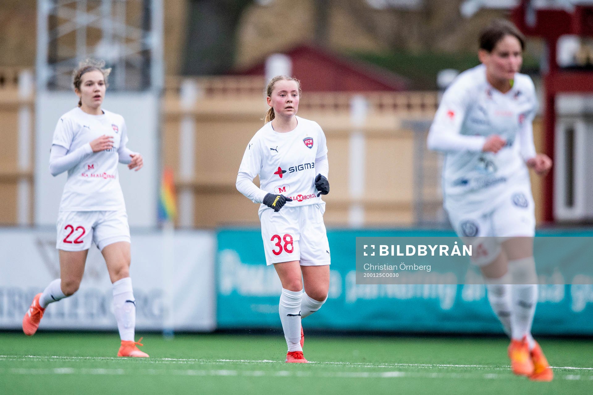 Rosengårds Evelina Pettersson, Bea Husberg och Ema Palsevic