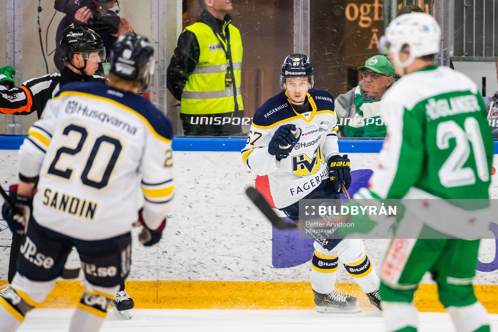 s Christoffer Törngren jublar