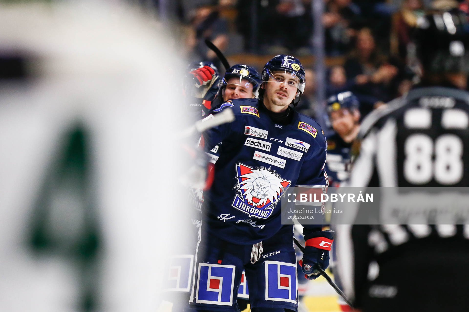 Linköpings Adam Helewka jublar