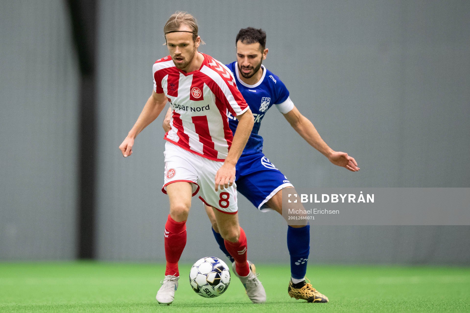 Ålborgs Iver Fossum och IFK Göteborgs André Calisir
