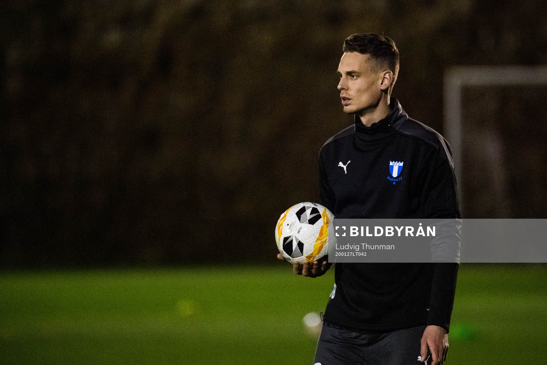 Malmö FFs assisterande tränare Daniel Bäckström